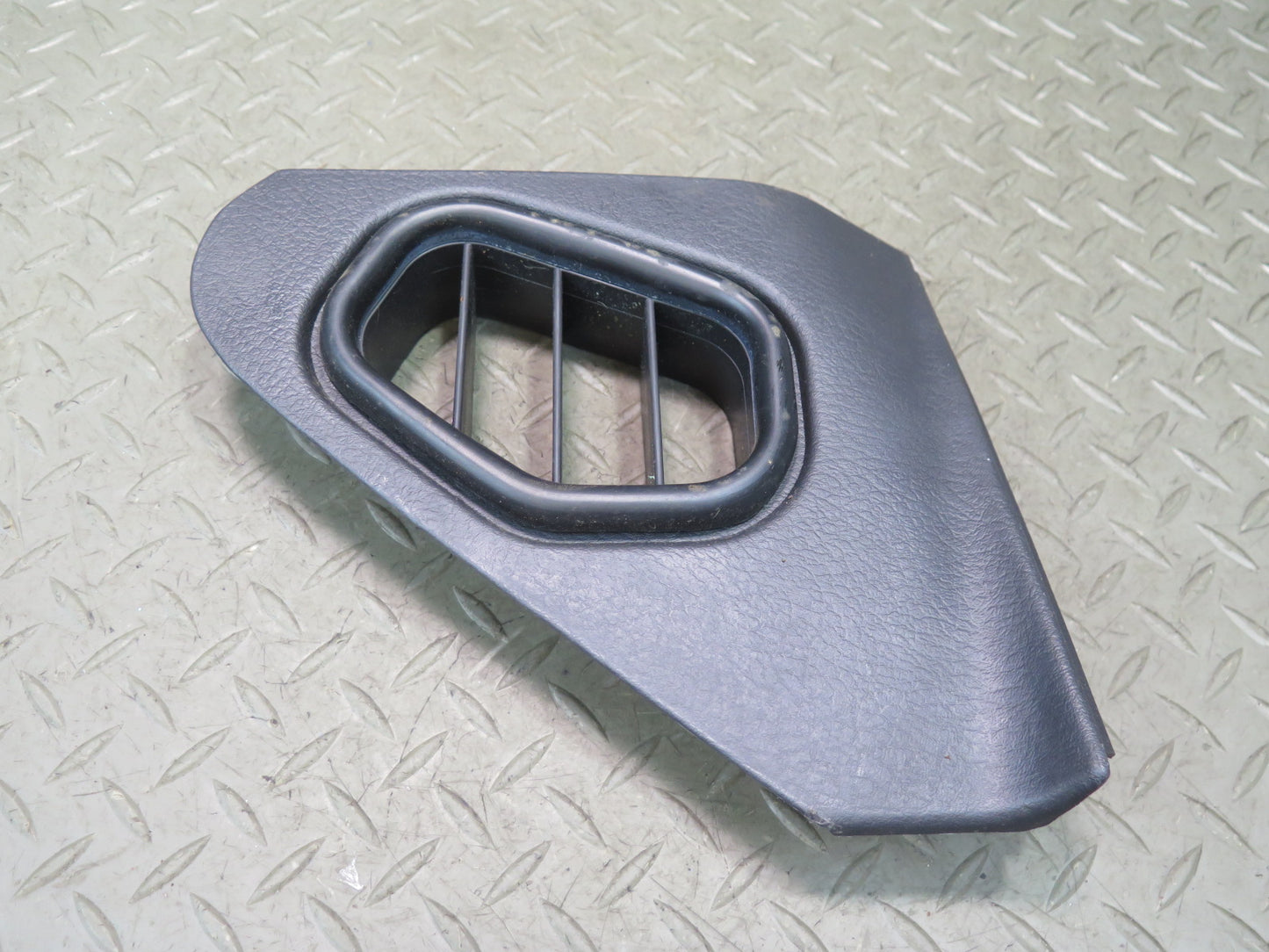 90-96 Nissan Z32 300ZX Set of 2 Dash Fornt Left & Right END Cap Trim Cover OEM