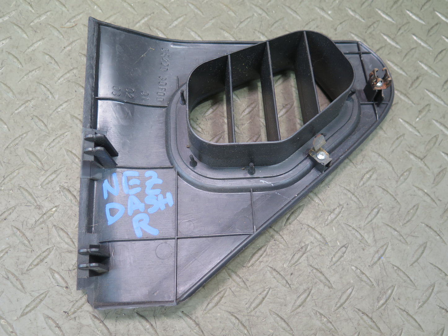 90-96 Nissan Z32 300ZX Set of 2 Dash Fornt Left & Right END Cap Trim Cover OEM