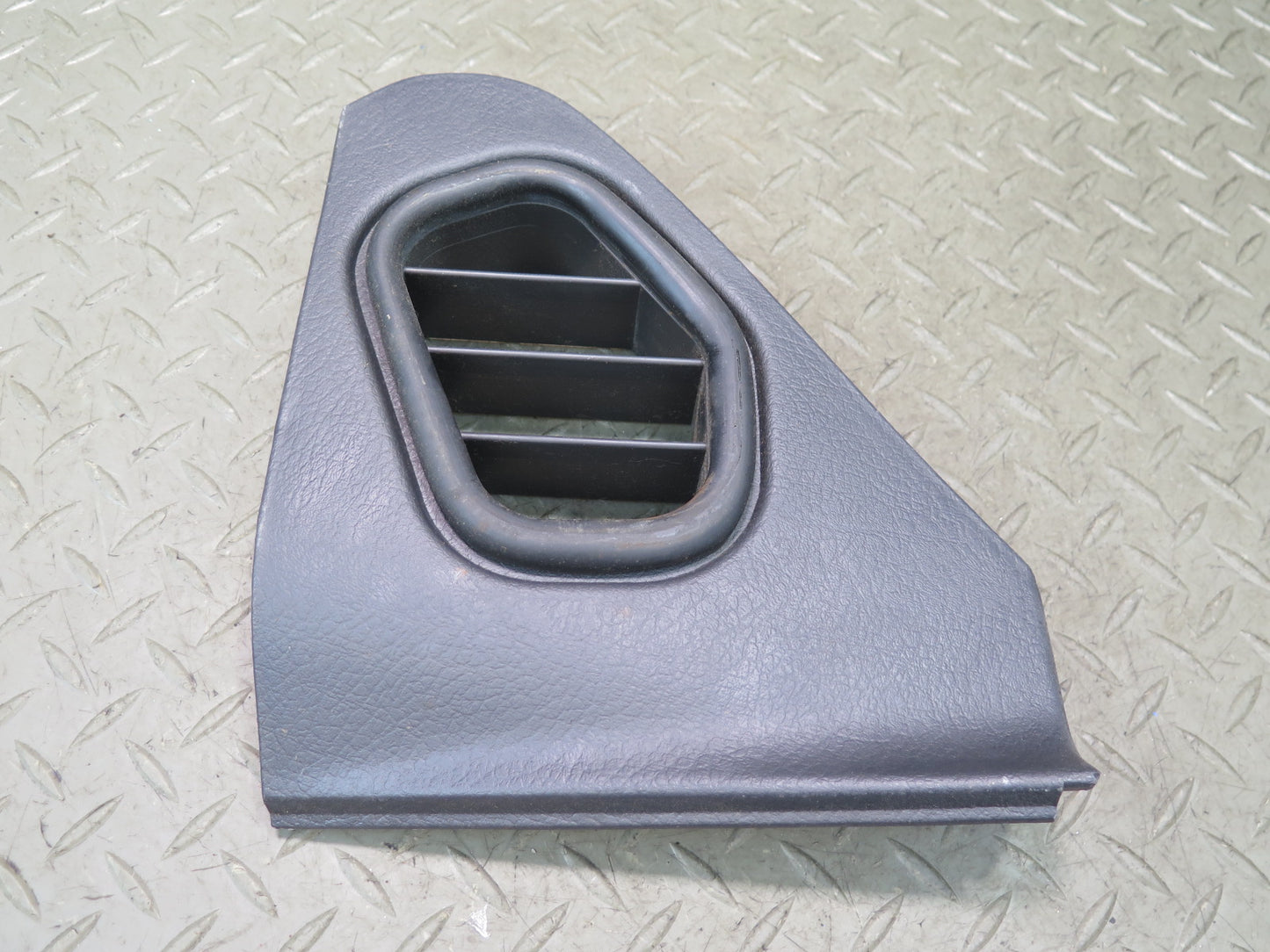 90-96 Nissan Z32 300ZX Set of 2 Dash Fornt Left & Right END Cap Trim Cover OEM