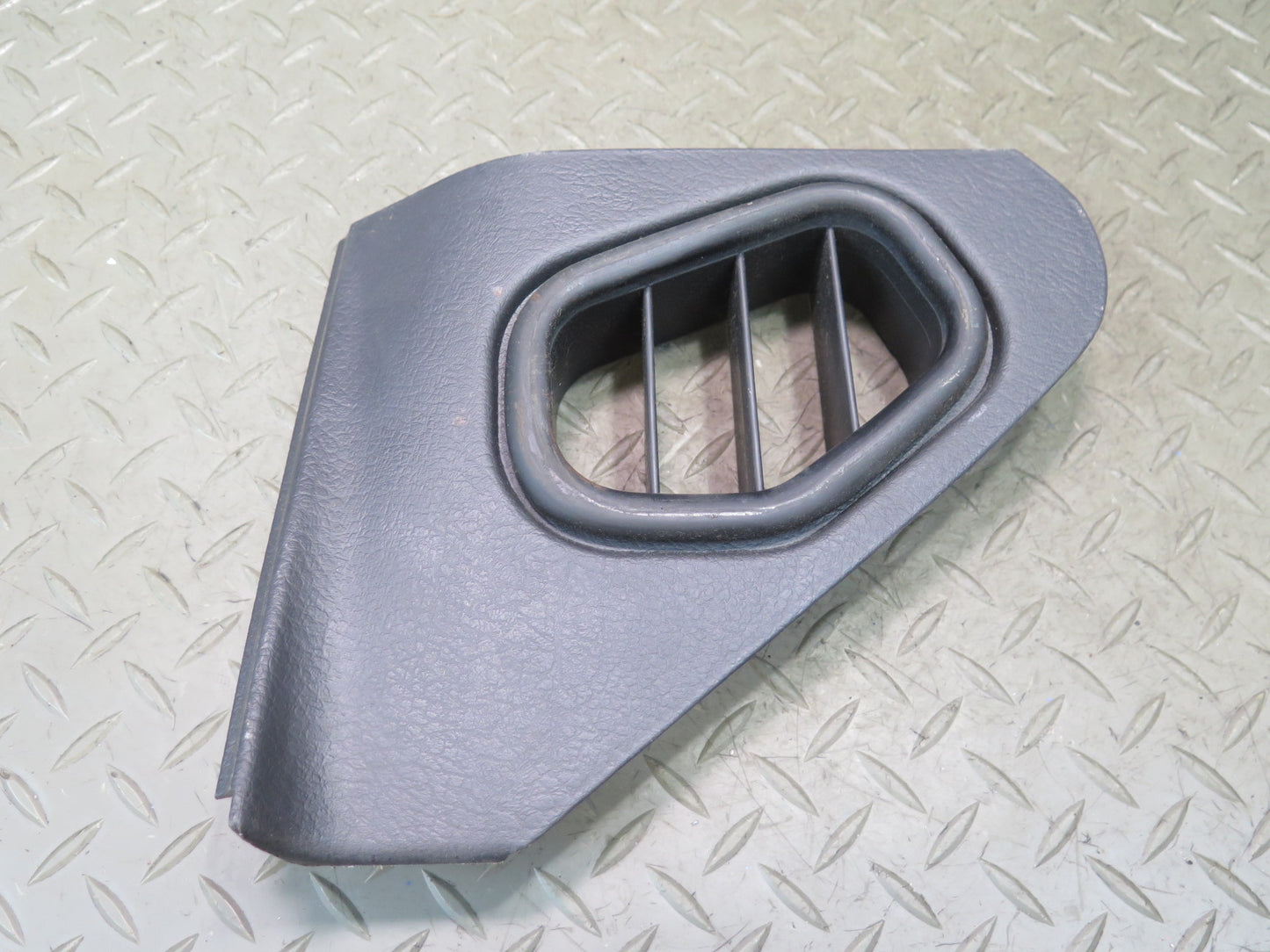90-96 Nissan Z32 300ZX Set of 2 Dash Fornt Left & Right END Cap Trim Cover OEM