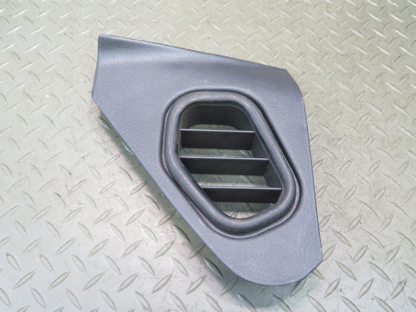 90-96 Nissan Z32 300ZX Set of 2 Dash Fornt Left & Right END Cap Trim Cover OEM