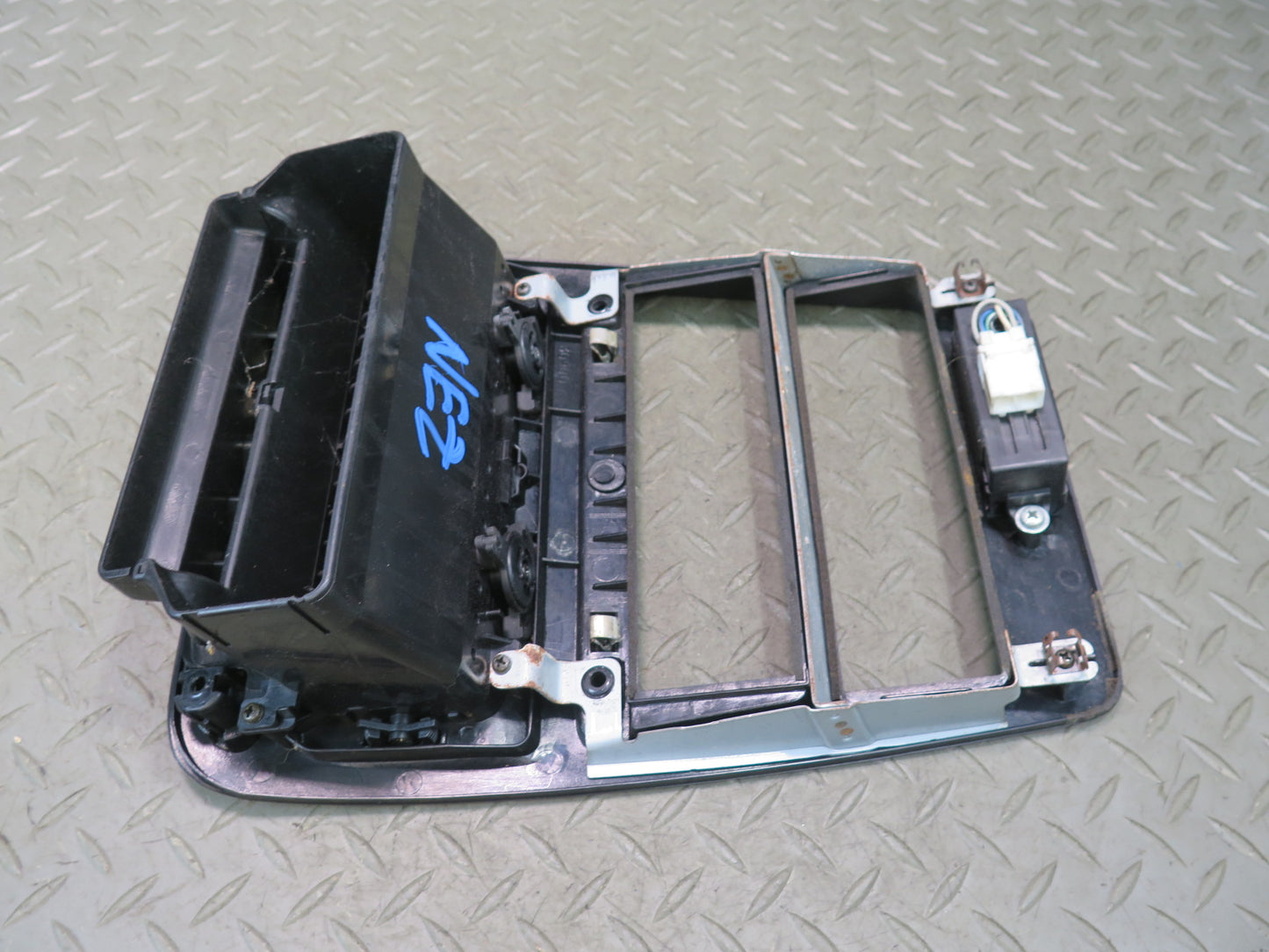 1993 Nissan Z32 300ZX Dash Center Radio Trim Panel w Air Vent & Clock OEM