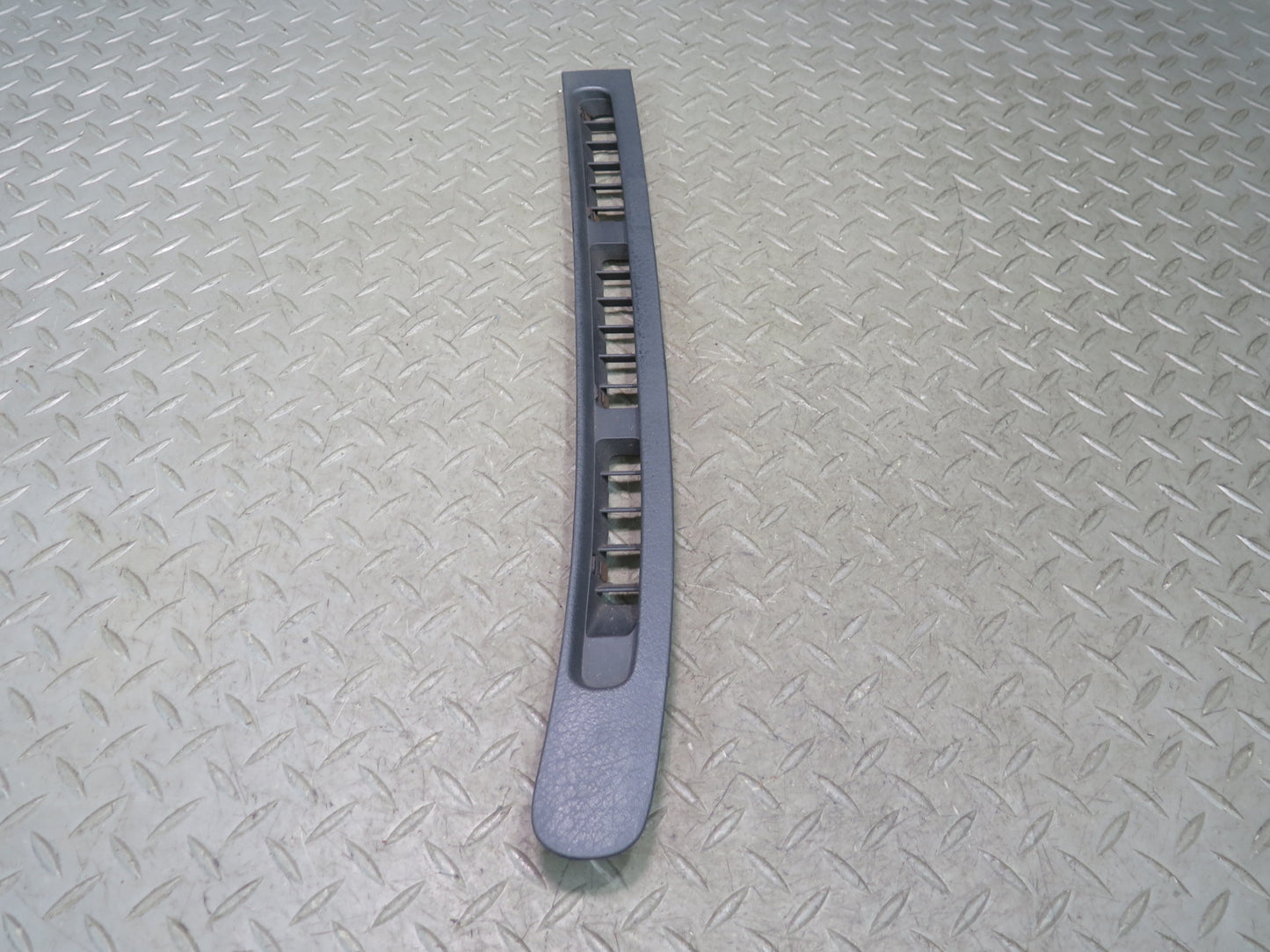 90-96 Nissan Z32 300ZX Set of 2 Dash Front Left & Right Defrost Air Grille OEM