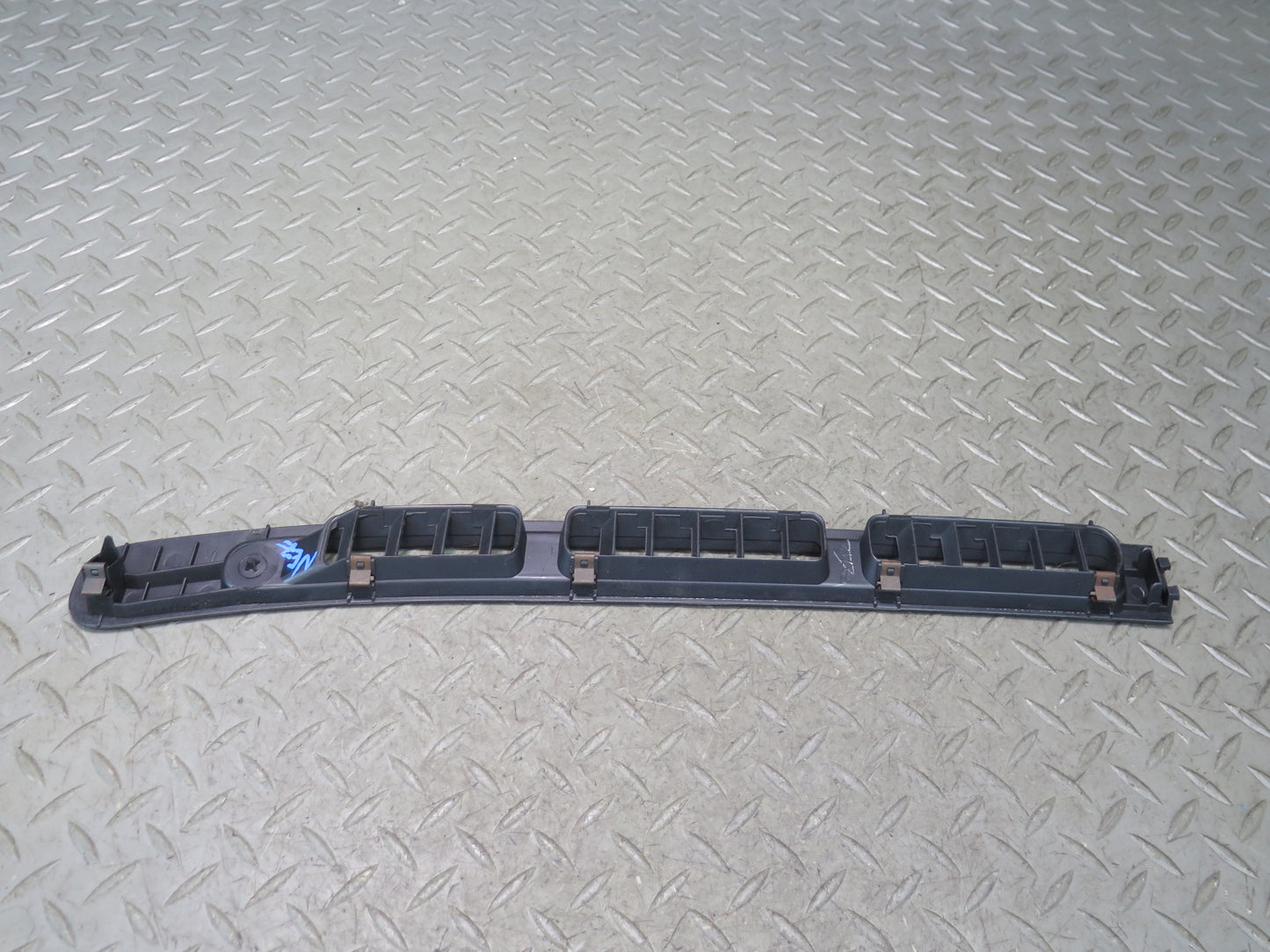 90-96 Nissan Z32 300ZX Set of 2 Dash Front Left & Right Defrost Air Grille OEM