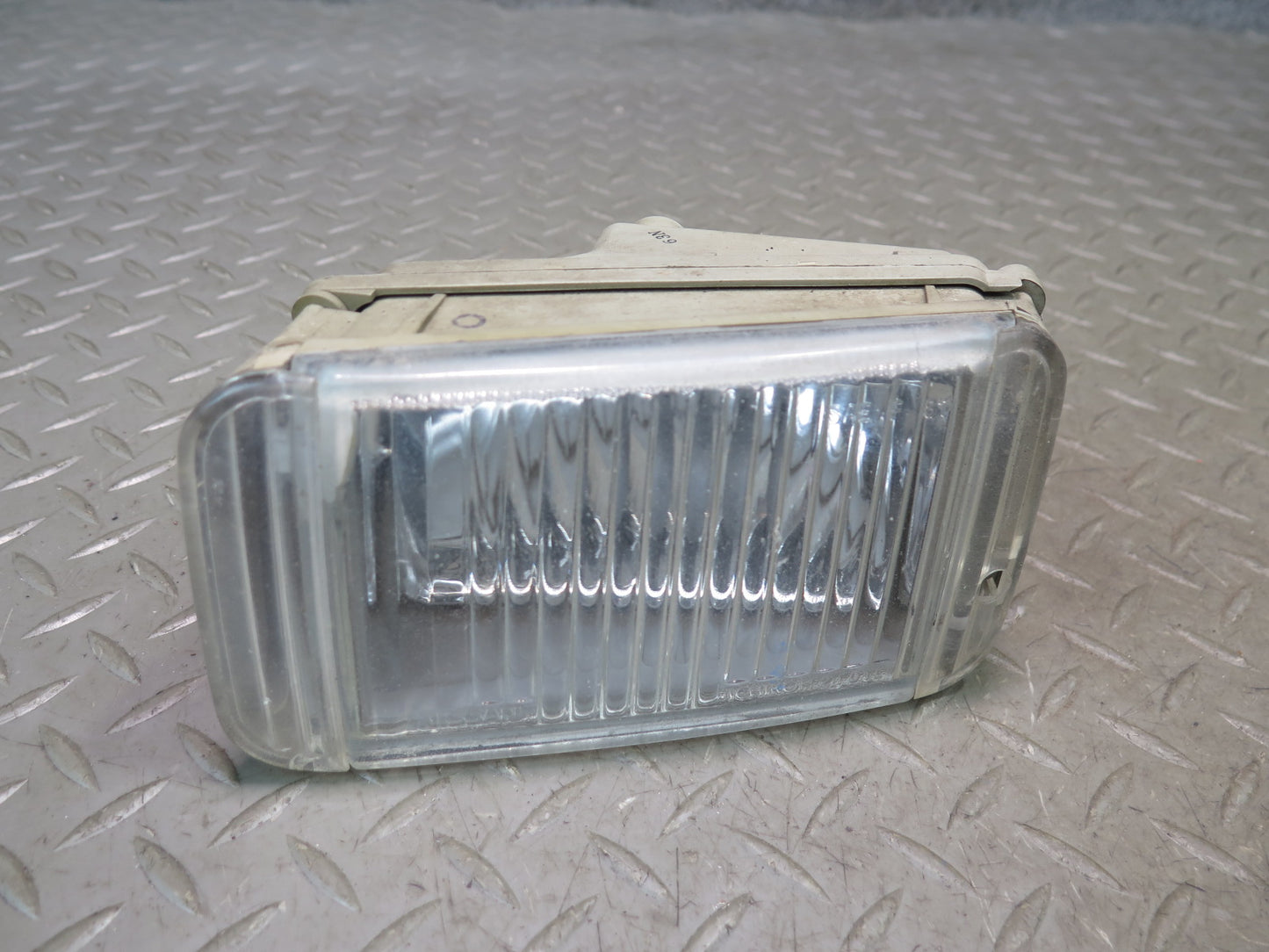90-96 Nissan Z32 300ZX Set of 2 Front Left & Right Fog Light Lamp OEM