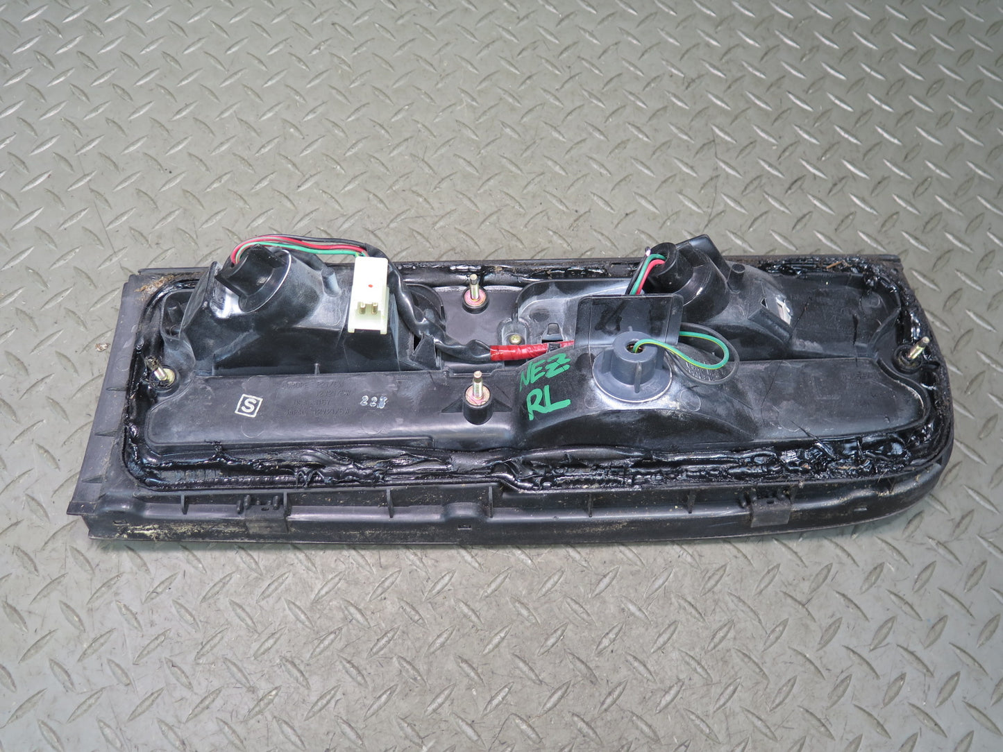 90-94 Nissan Z32 300ZX Set of 3 Rear Left Center Right Tail Light Lamp OEM