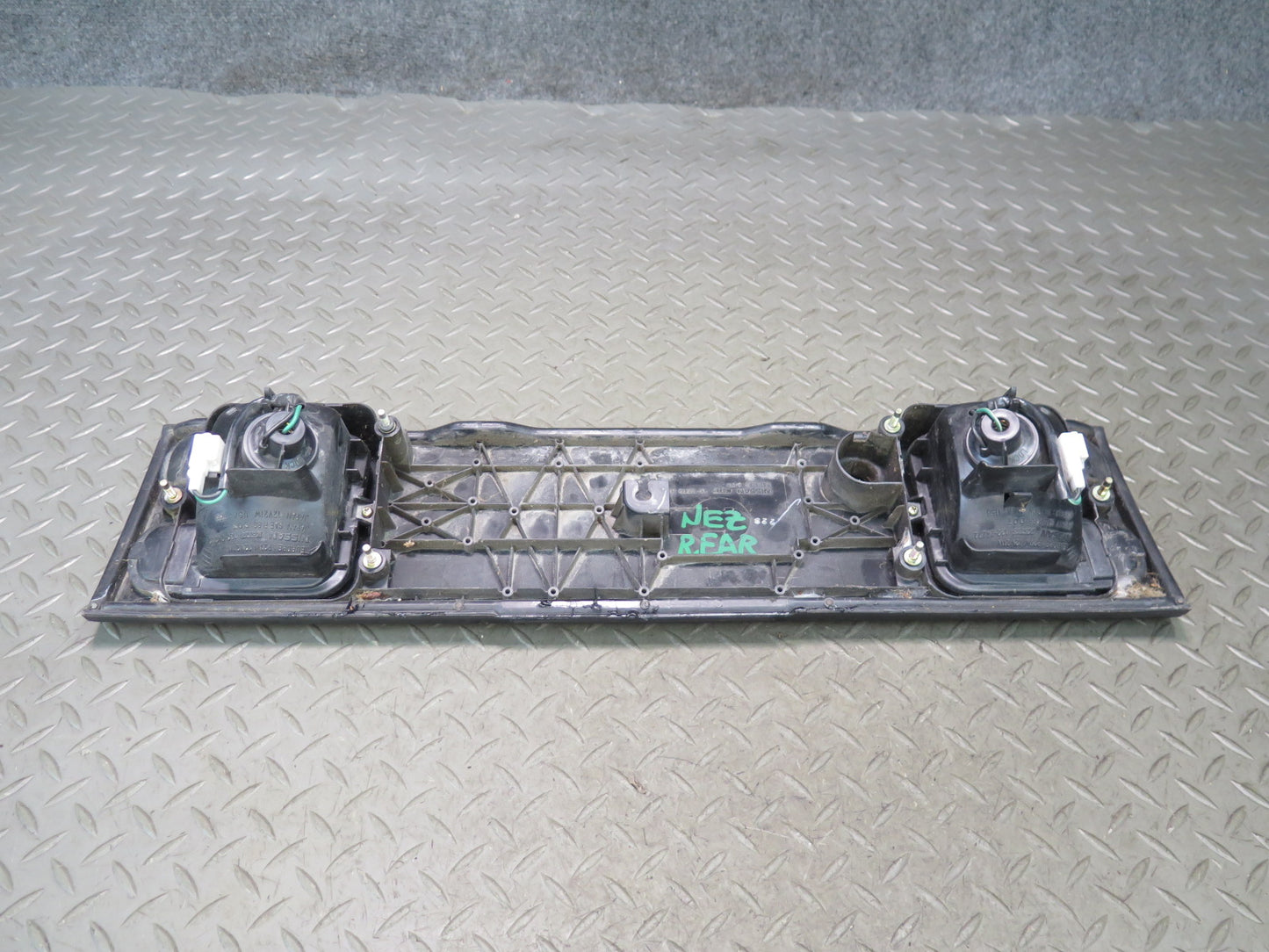 90-94 Nissan Z32 300ZX Set of 3 Rear Left Center Right Tail Light Lamp OEM