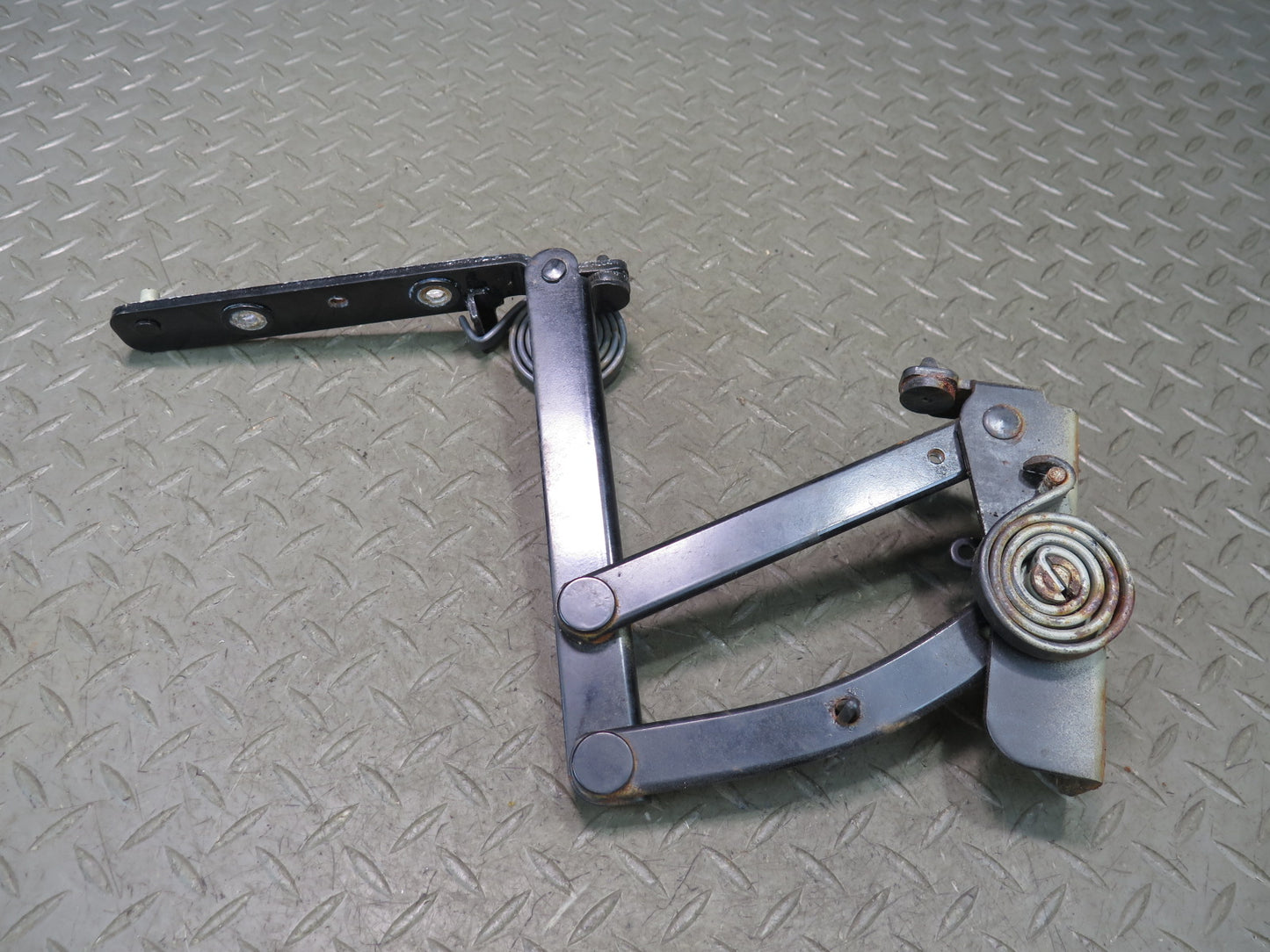 93-96 Nissan Z32 300ZX Convertible Set of 2 Left & Right TOP Roof Hinge OEM