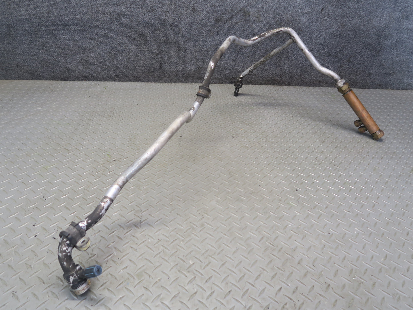 1985-1986 Porsche 928 A/C Air Conditioning Hose Pipe Line Dryer Set