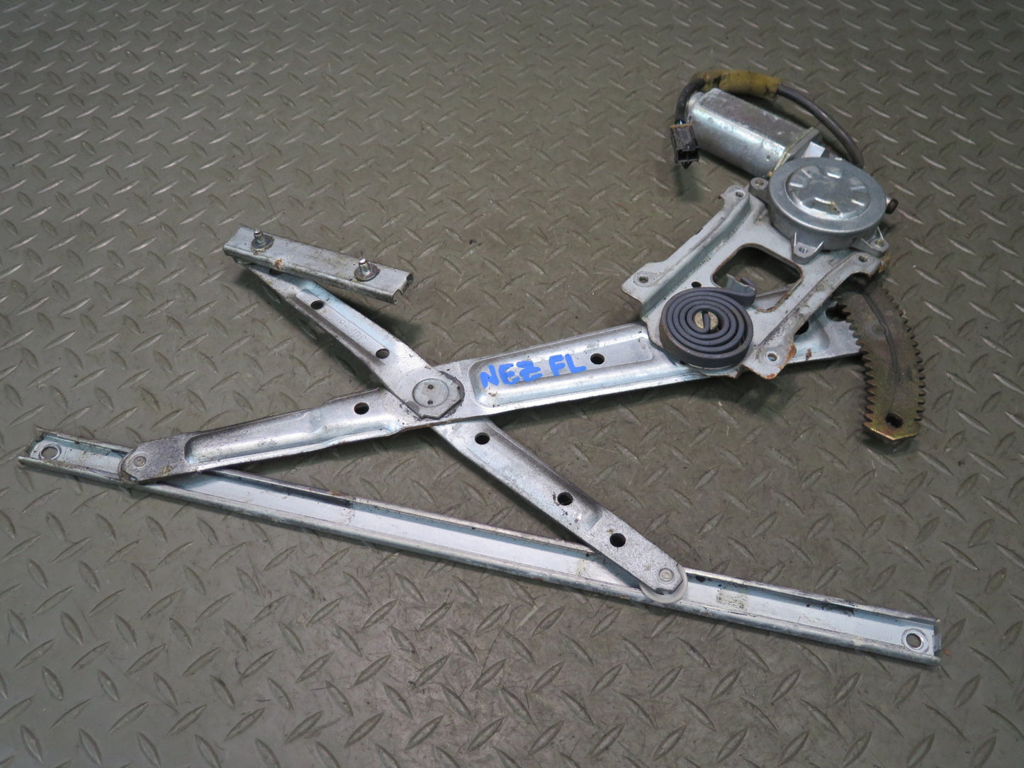 90-96 Nissan Z32 300ZX Left Door Window Regulator w Motor OEM