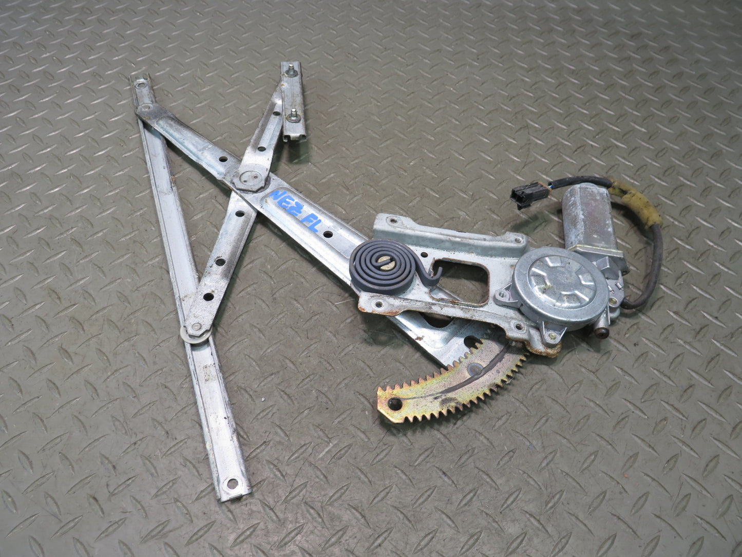 90-96 Nissan Z32 300ZX Left Door Window Regulator w Motor OEM