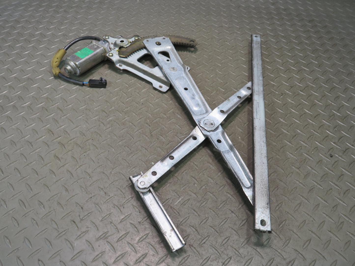 90-96 Nissan Z32 300ZX Right Door Window Regulator w Motor OEM