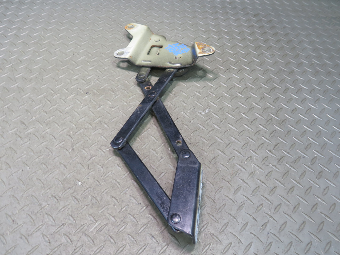 93-96 Nissan Z32 300ZX Convertible Set of 2 Rear Left Right Trunk Lid Hinge OEM