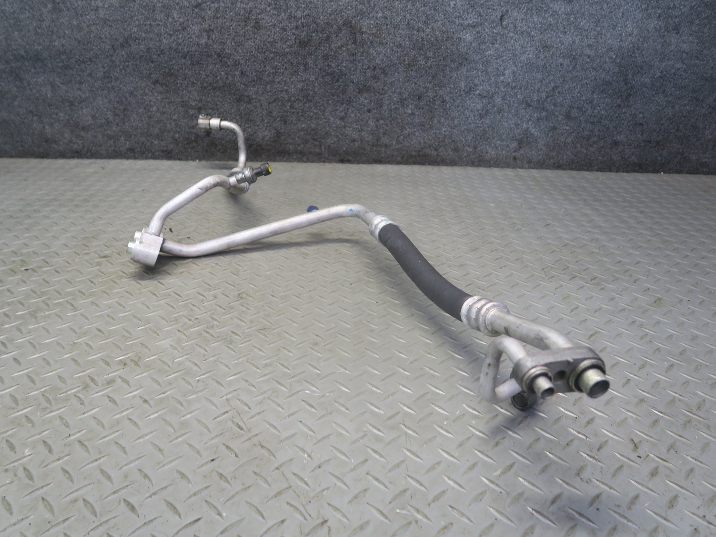 03-06 Chevrolet SSR A/C Air Conditioning Suction Discharge Hose Line Set OEM