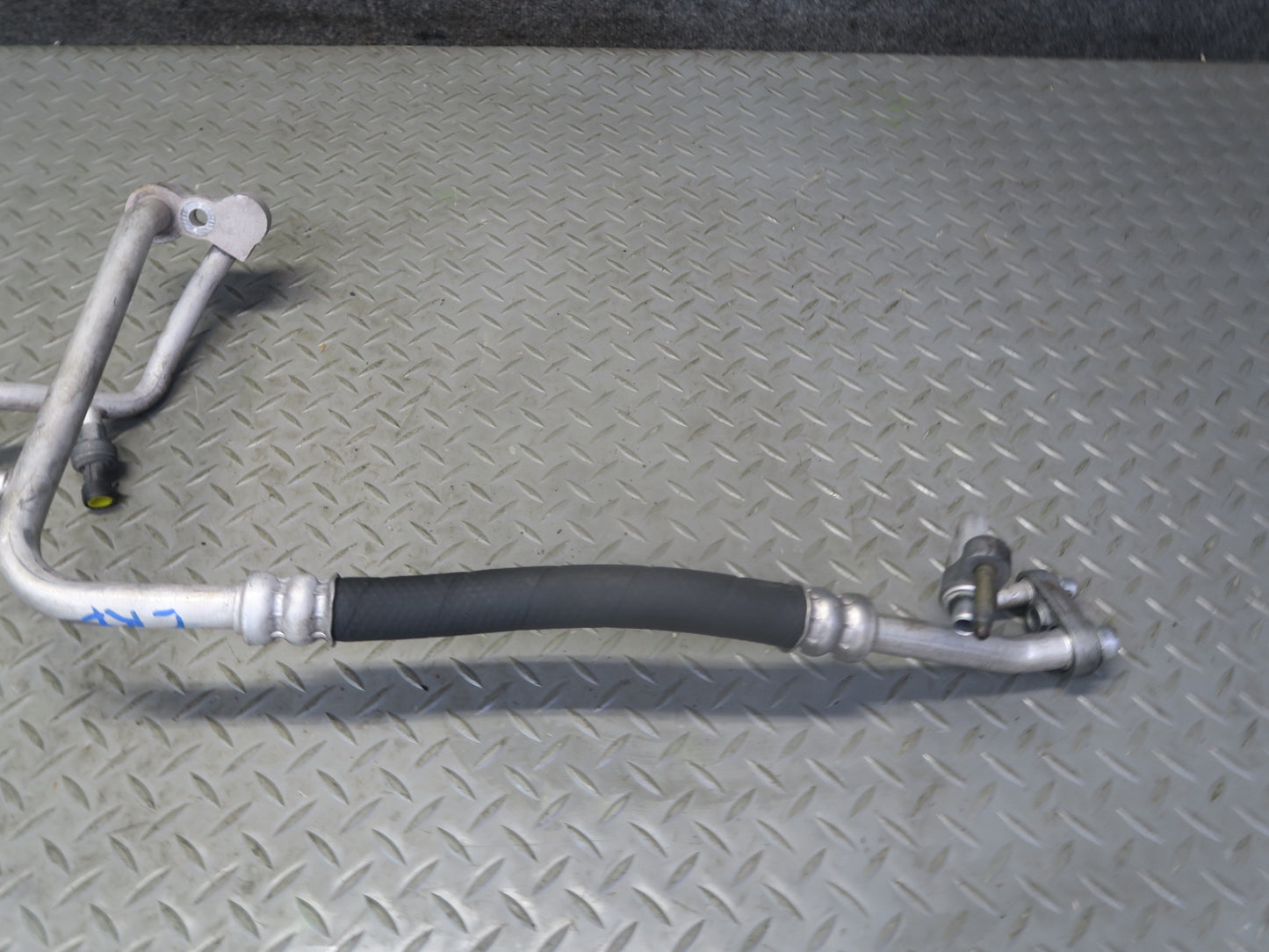 03-06 Chevrolet SSR A/C Air Conditioning Suction Discharge Hose Line Set OEM