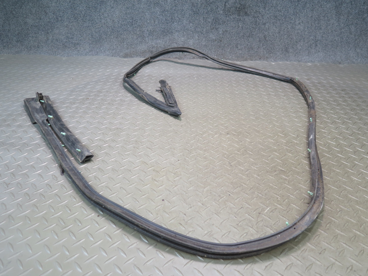 90-96 Nissan Z32 300ZX Left Door Weatherstrip Rubber Seal Gasket OEM