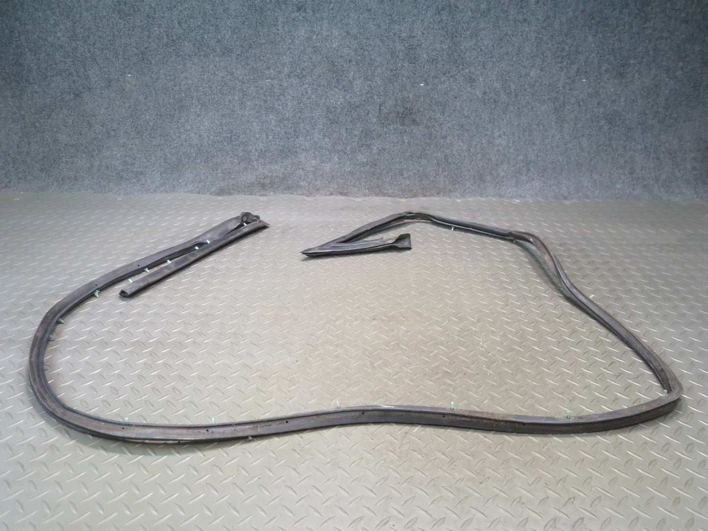 90-96 Nissan Z32 300ZX Left Door Weatherstrip Rubber Seal Gasket OEM