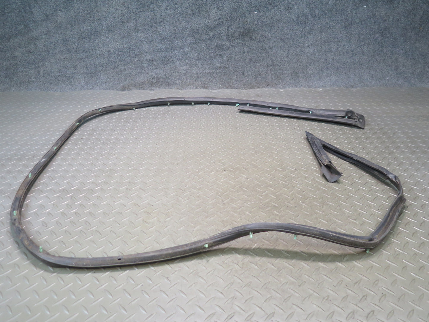 90-96 Nissan Z32 300ZX Left Door Weatherstrip Rubber Seal Gasket OEM