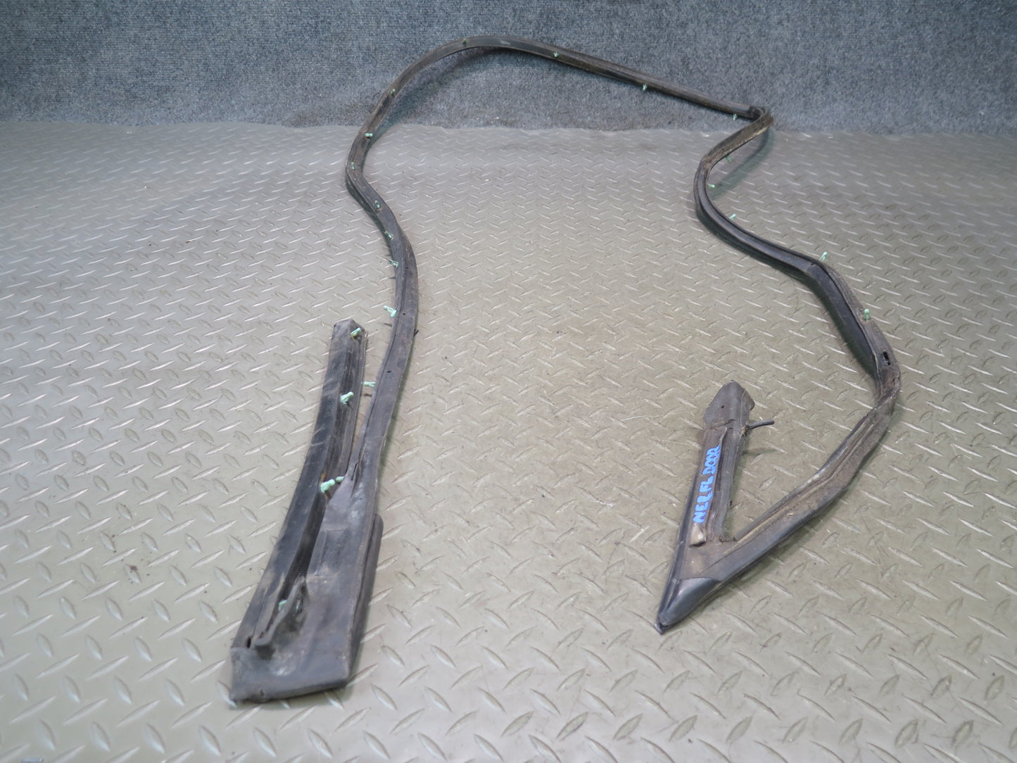 90-96 Nissan Z32 300ZX Left Door Weatherstrip Rubber Seal Gasket OEM