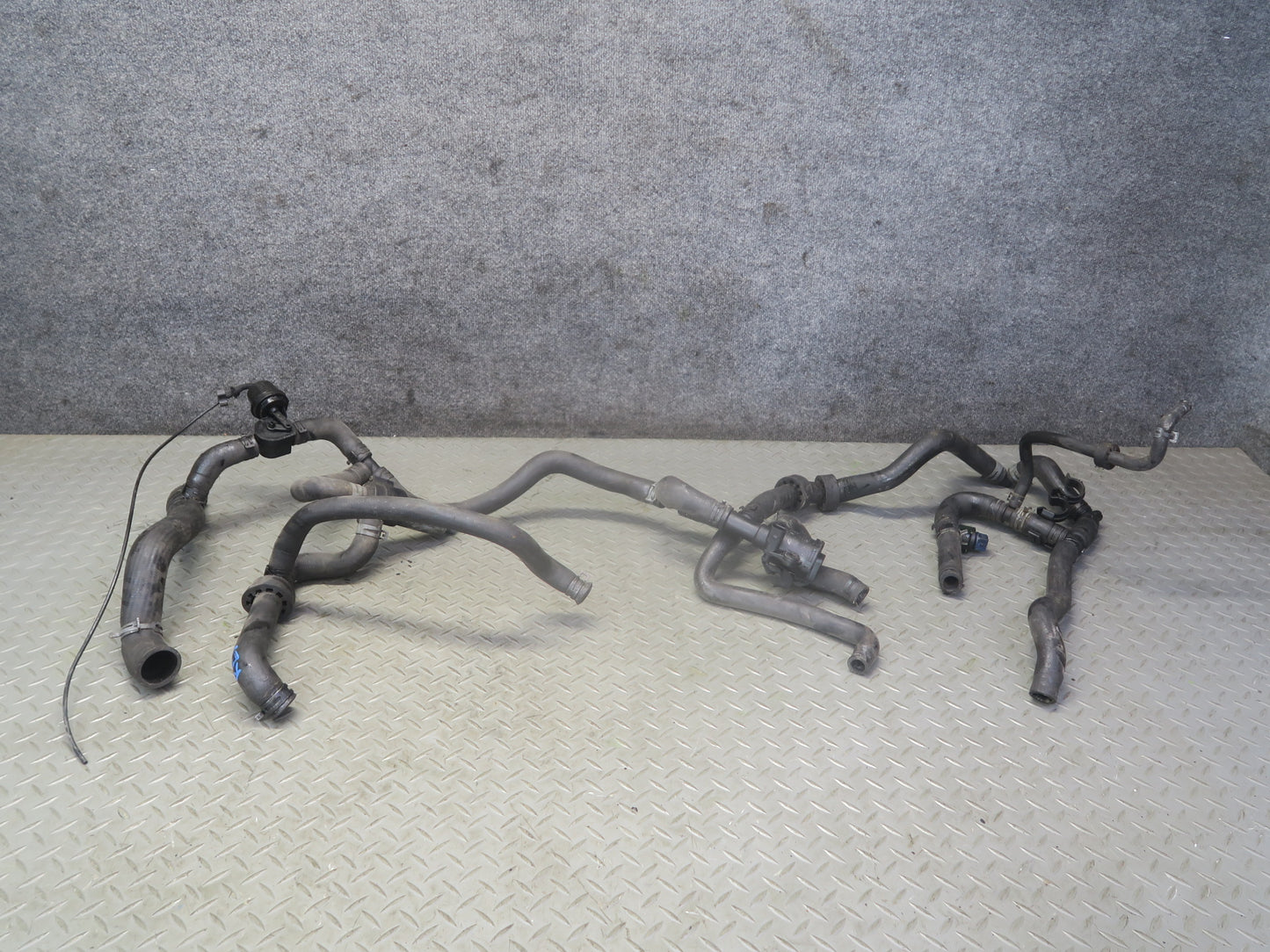 02-03 VW Eurovan T4 2.8L AXK Engine Radiator Coolant Hose Pipe Line Set OEM