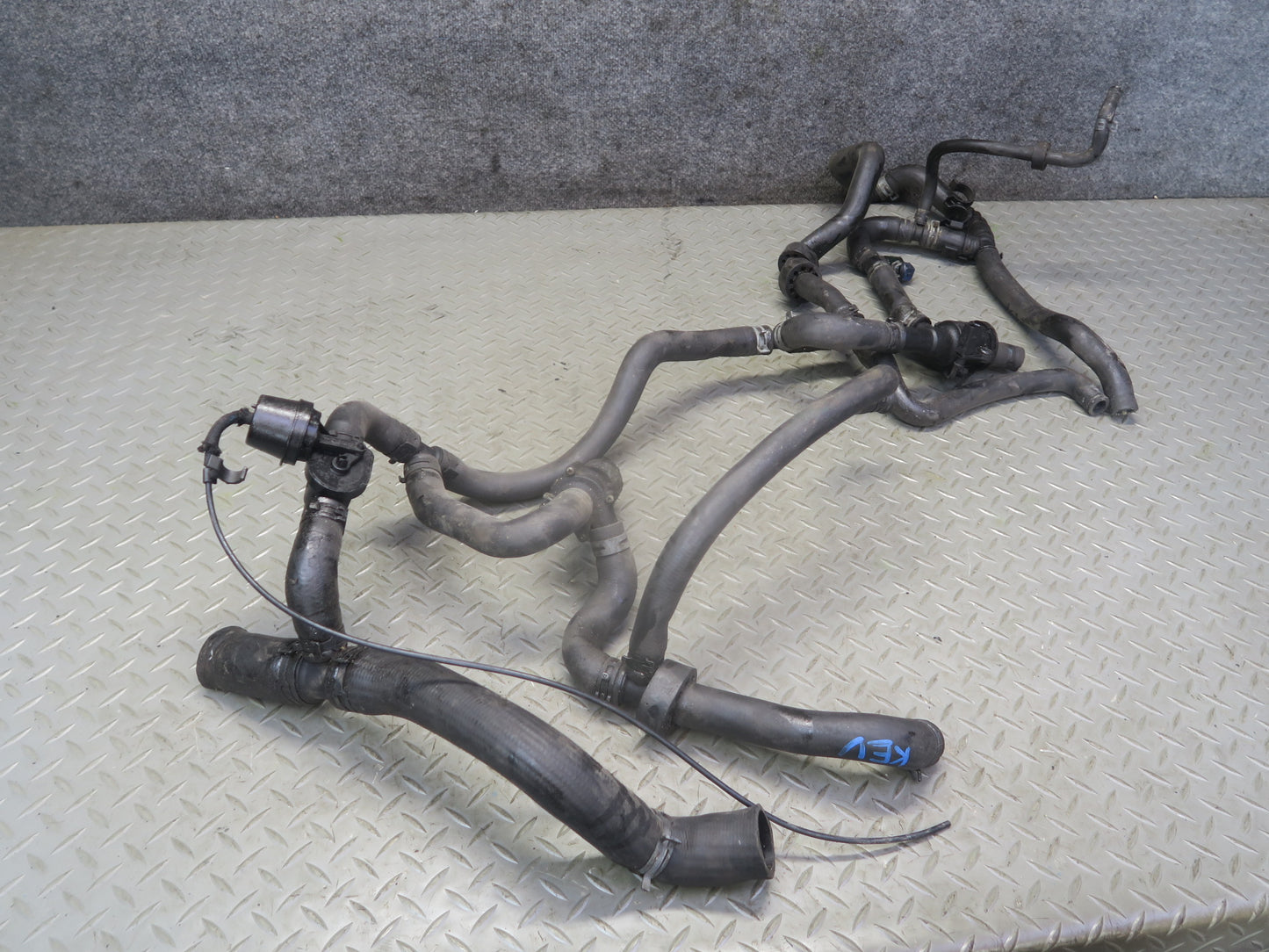 02-03 VW Eurovan T4 2.8L AXK Engine Radiator Coolant Hose Pipe Line Set OEM