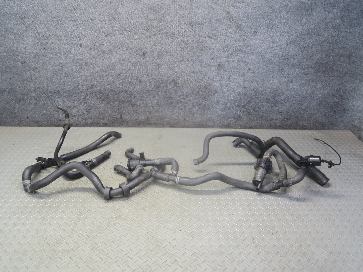 02-03 VW Eurovan T4 2.8L AXK Engine Radiator Coolant Hose Pipe Line Set OEM