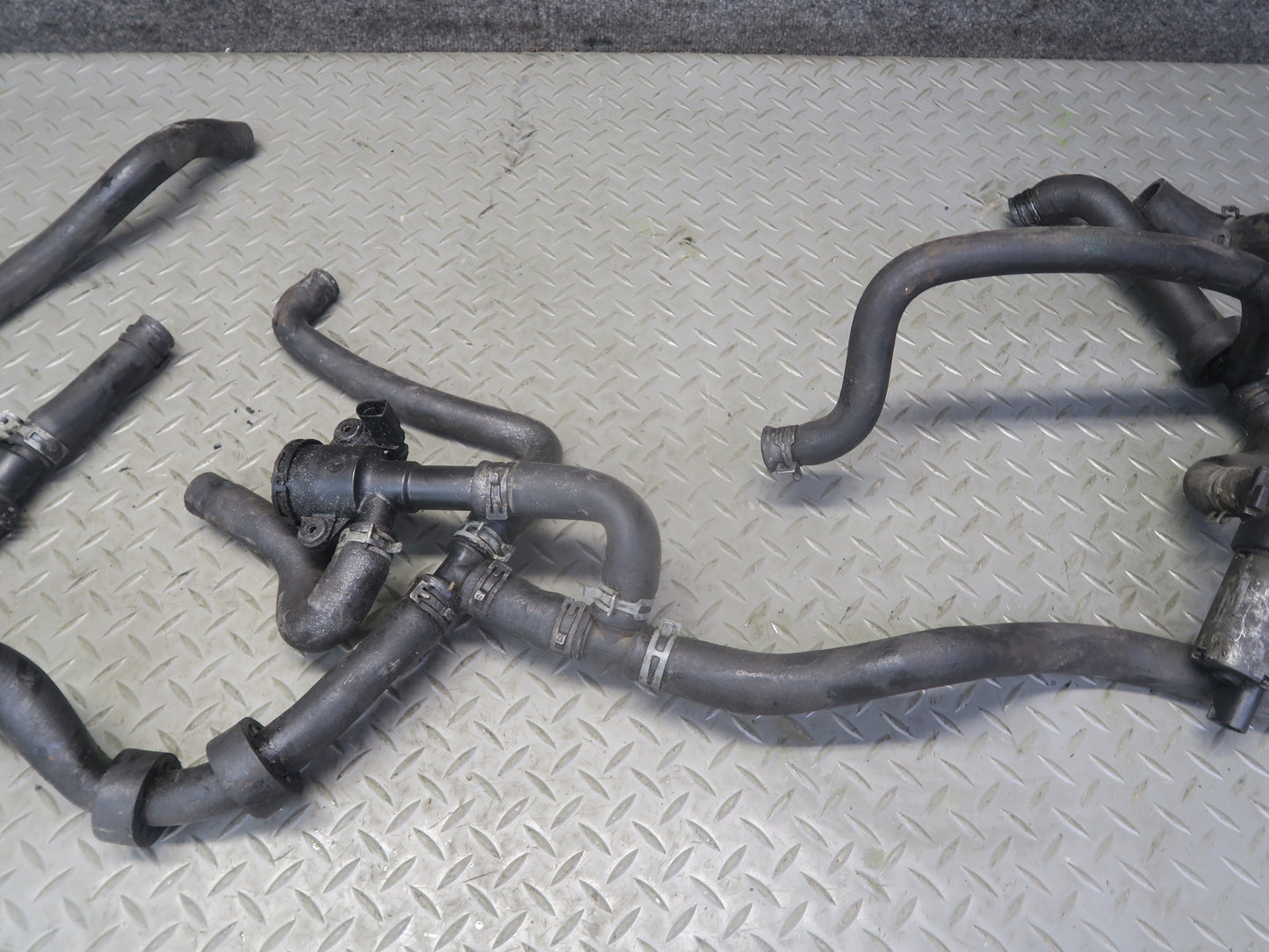 02-03 VW Eurovan T4 2.8L AXK Engine Radiator Coolant Hose Pipe Line Set OEM