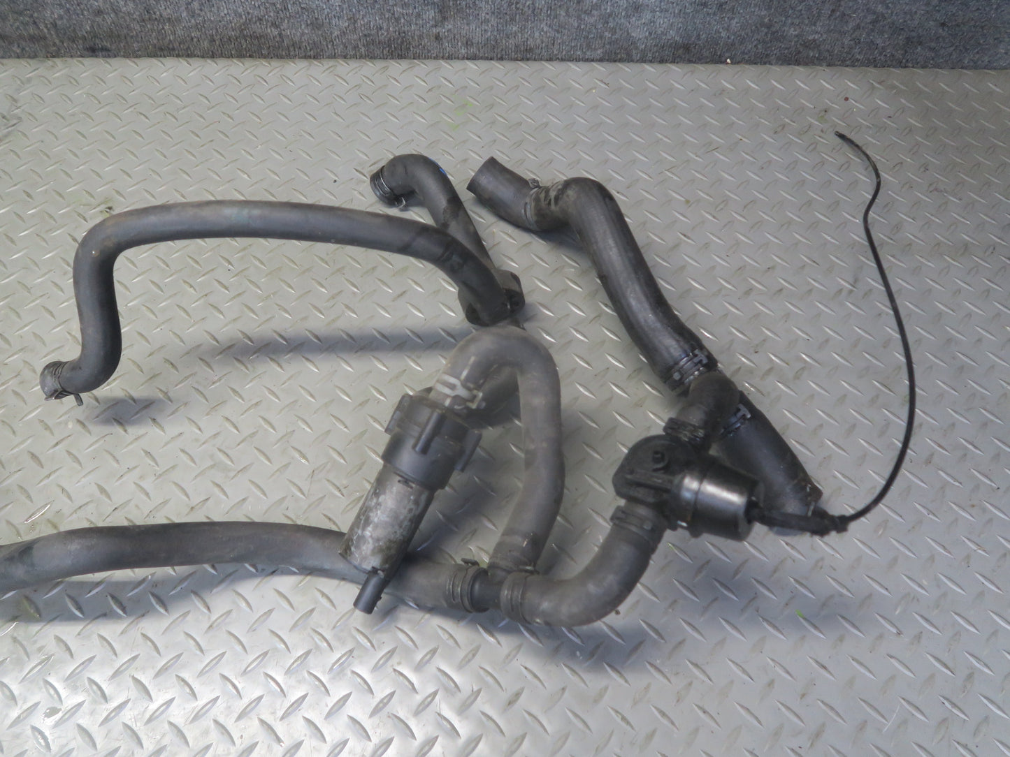 02-03 VW Eurovan T4 2.8L AXK Engine Radiator Coolant Hose Pipe Line Set OEM