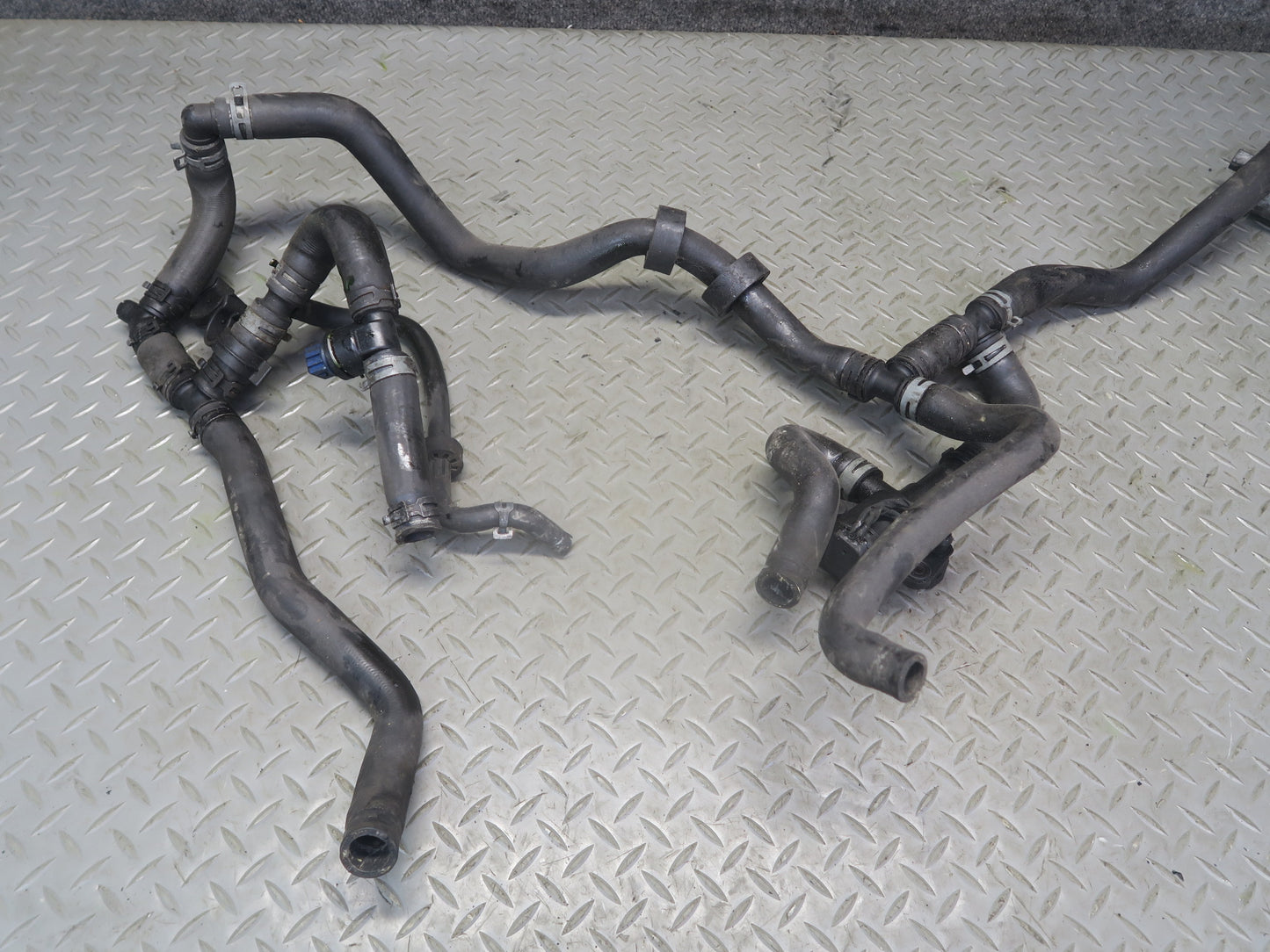 02-03 VW Eurovan T4 2.8L AXK Engine Radiator Coolant Hose Pipe Line Set OEM