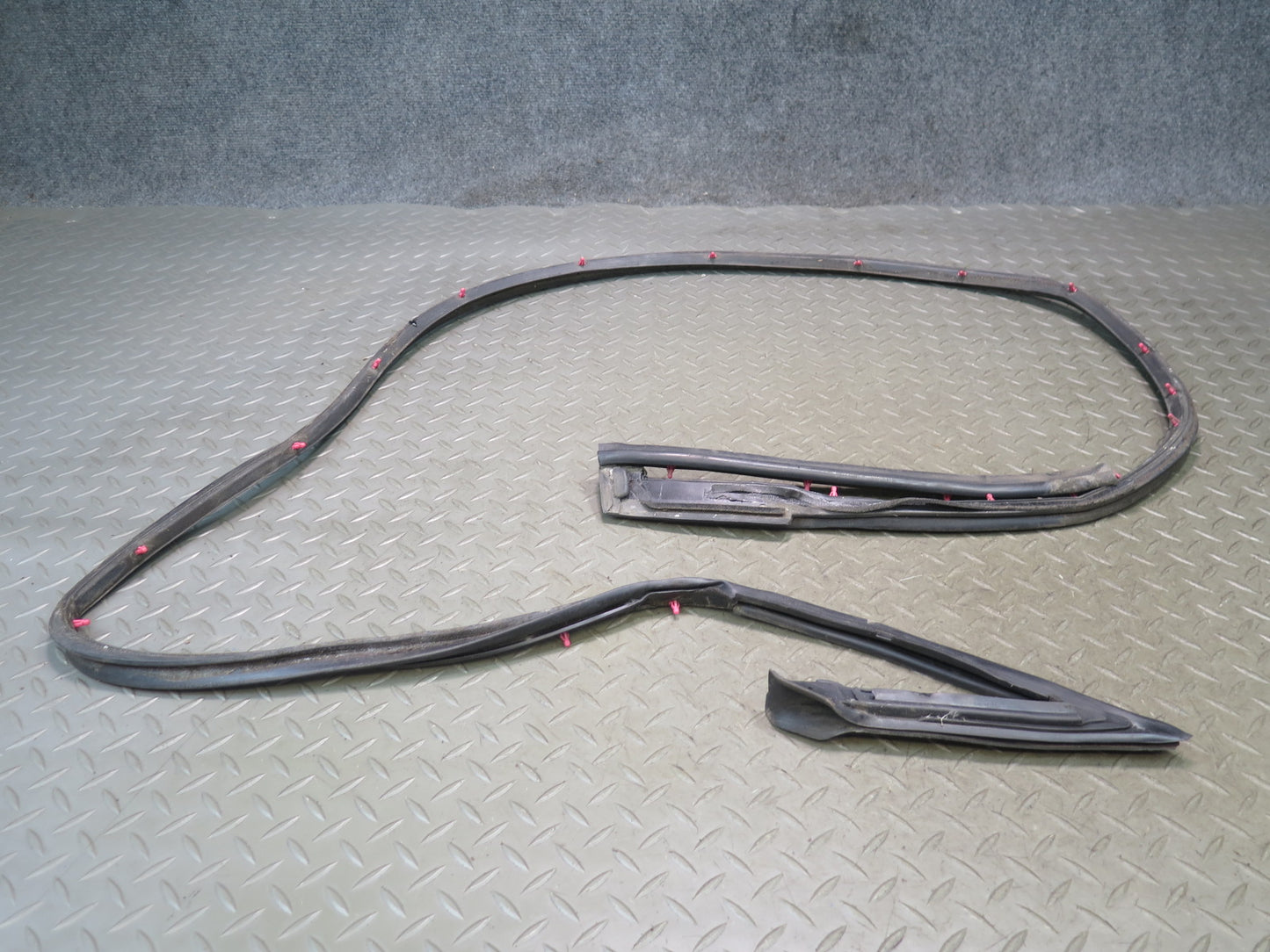 90-96 Nissan Z32 300ZX Right Door Weatherstrip Rubber Seal Gasket OEM