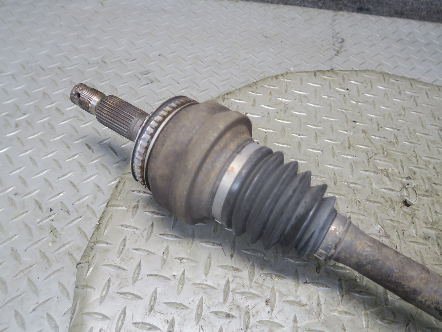 98-00 Lexus UZZ30L SC400 RWD Rear Right Suspension Axle Shaft 115K Miles OEM