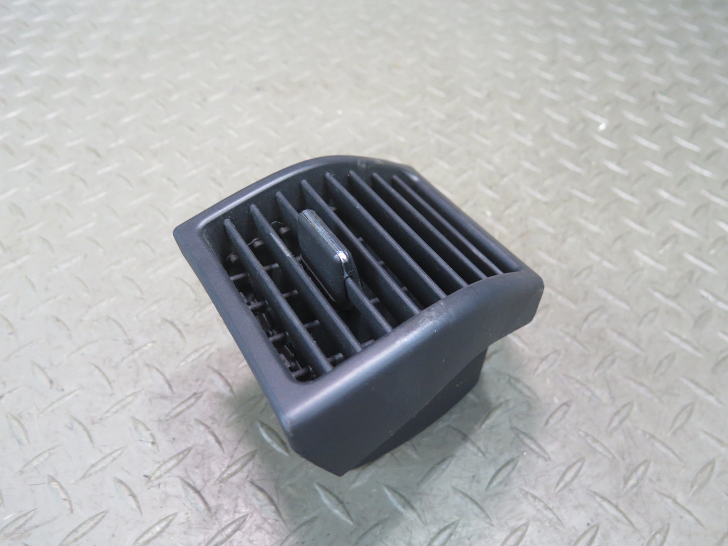 94-99 Mercedes W140 C140 S500 Dash Front Right A/C Air Vent Black OEM