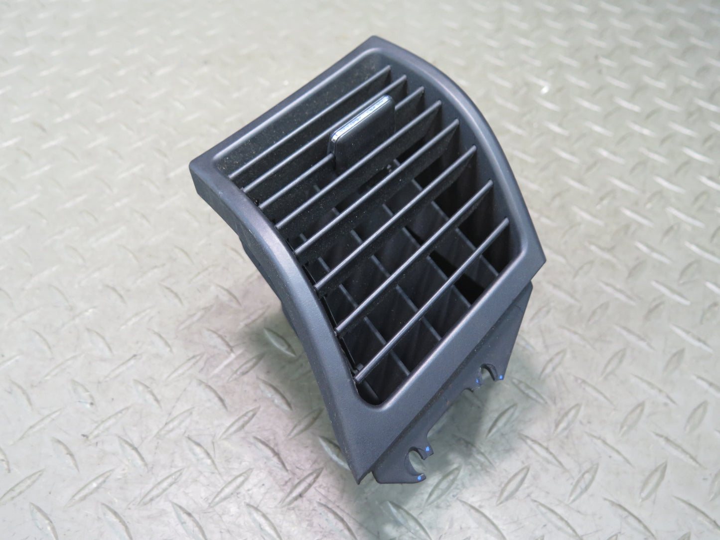 94-99 Mercedes W140 C140 S500 Dash Front Left A/C Air Vent Black OEM