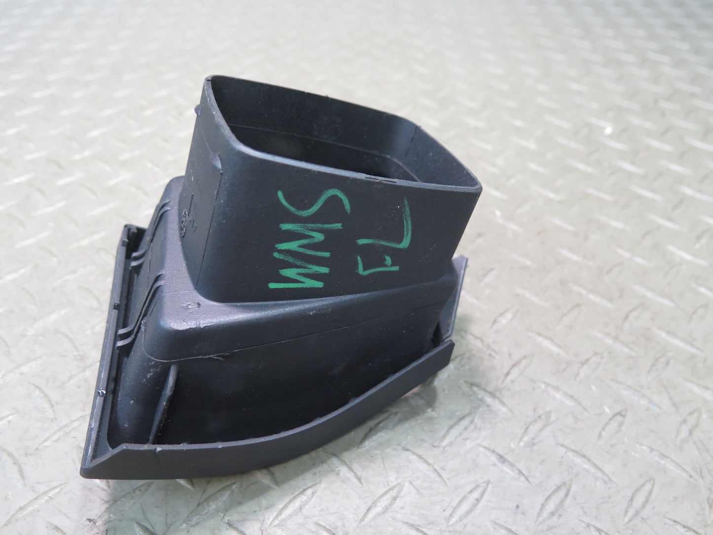 94-99 Mercedes W140 C140 S500 Dash Front Left A/C Air Vent Black OEM