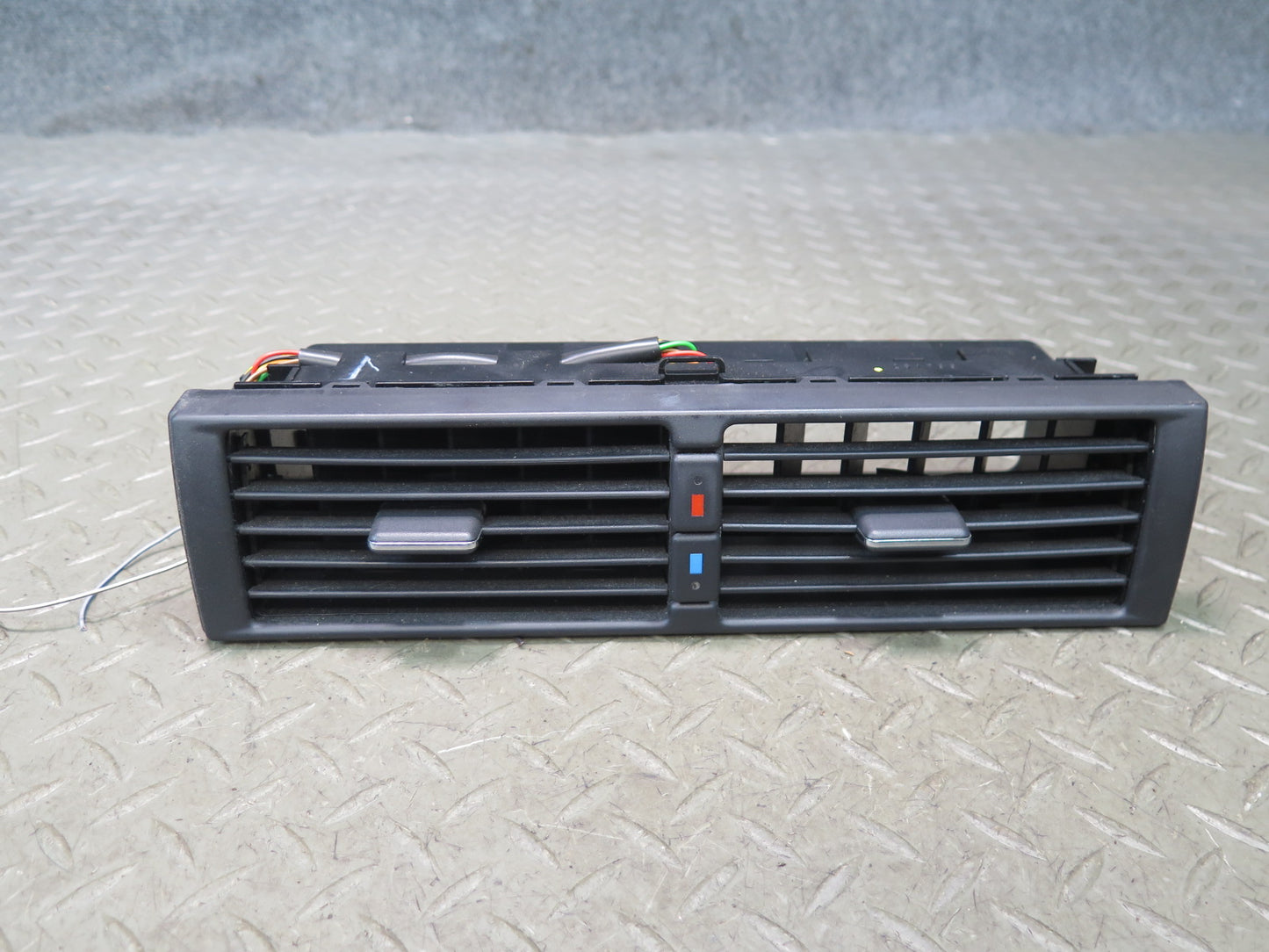 94-99 Mercedes W140 S420 S500 Dash Center A/C Air Vent 1408300554 OEM