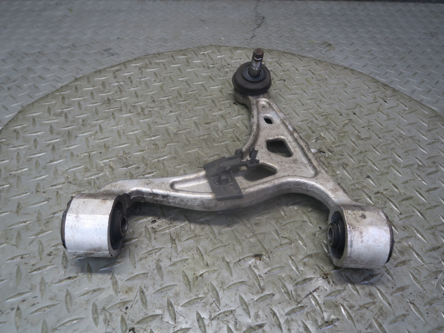 97-00 Lexus UZZ30L SC300 SC400 Set of 3 Rear Right Suspension Control Arm OEM