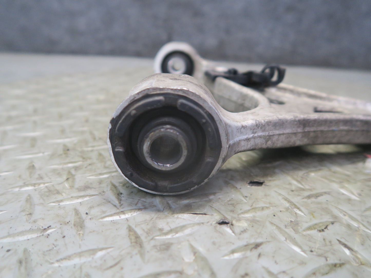 97-00 Lexus UZZ30L SC300 SC400 Set of 3 Rear Right Suspension Control Arm OEM