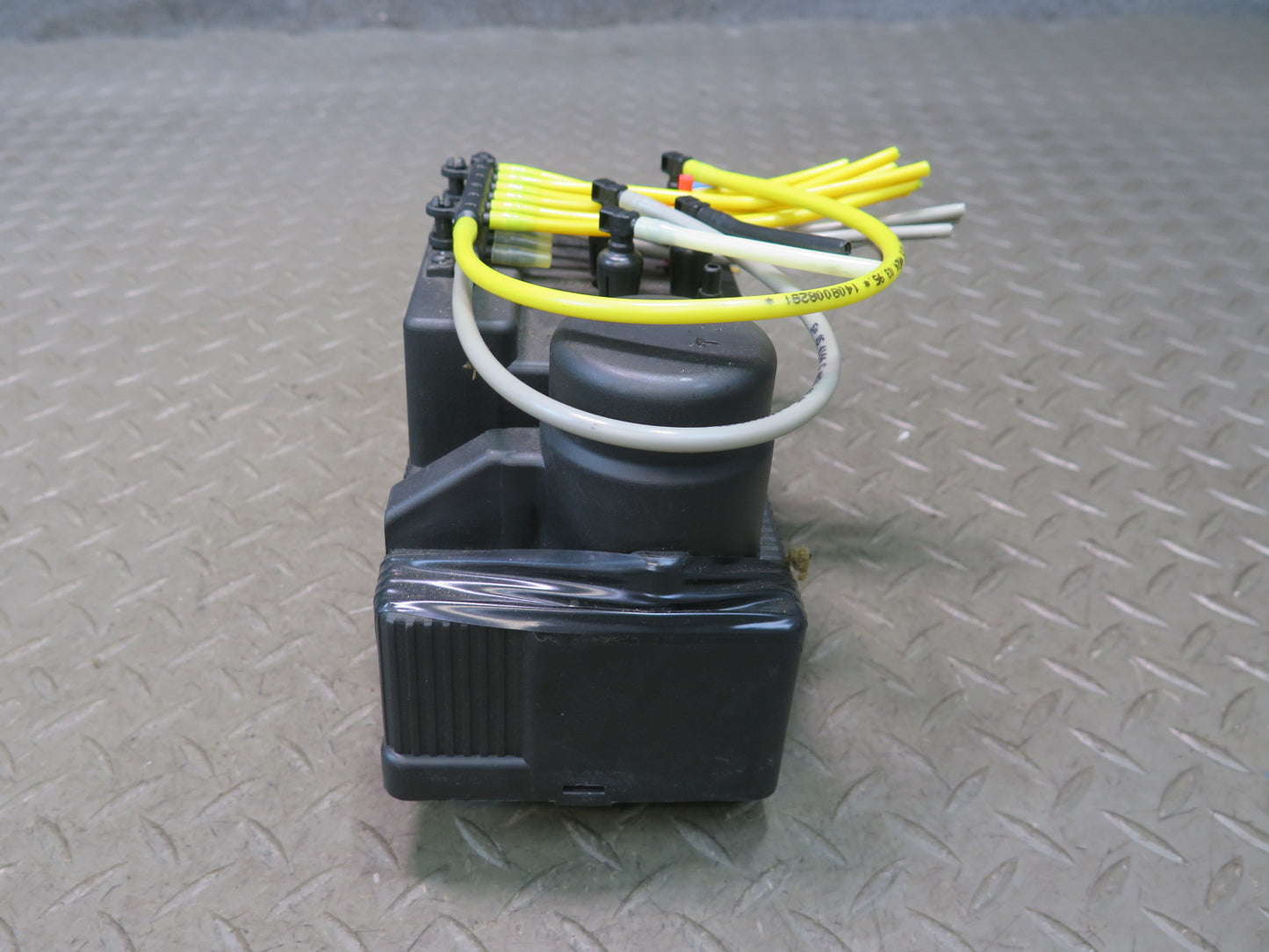 94-97 Mercedes W140 S420 S500 Central Lock Locking Vacuum Pump OEM