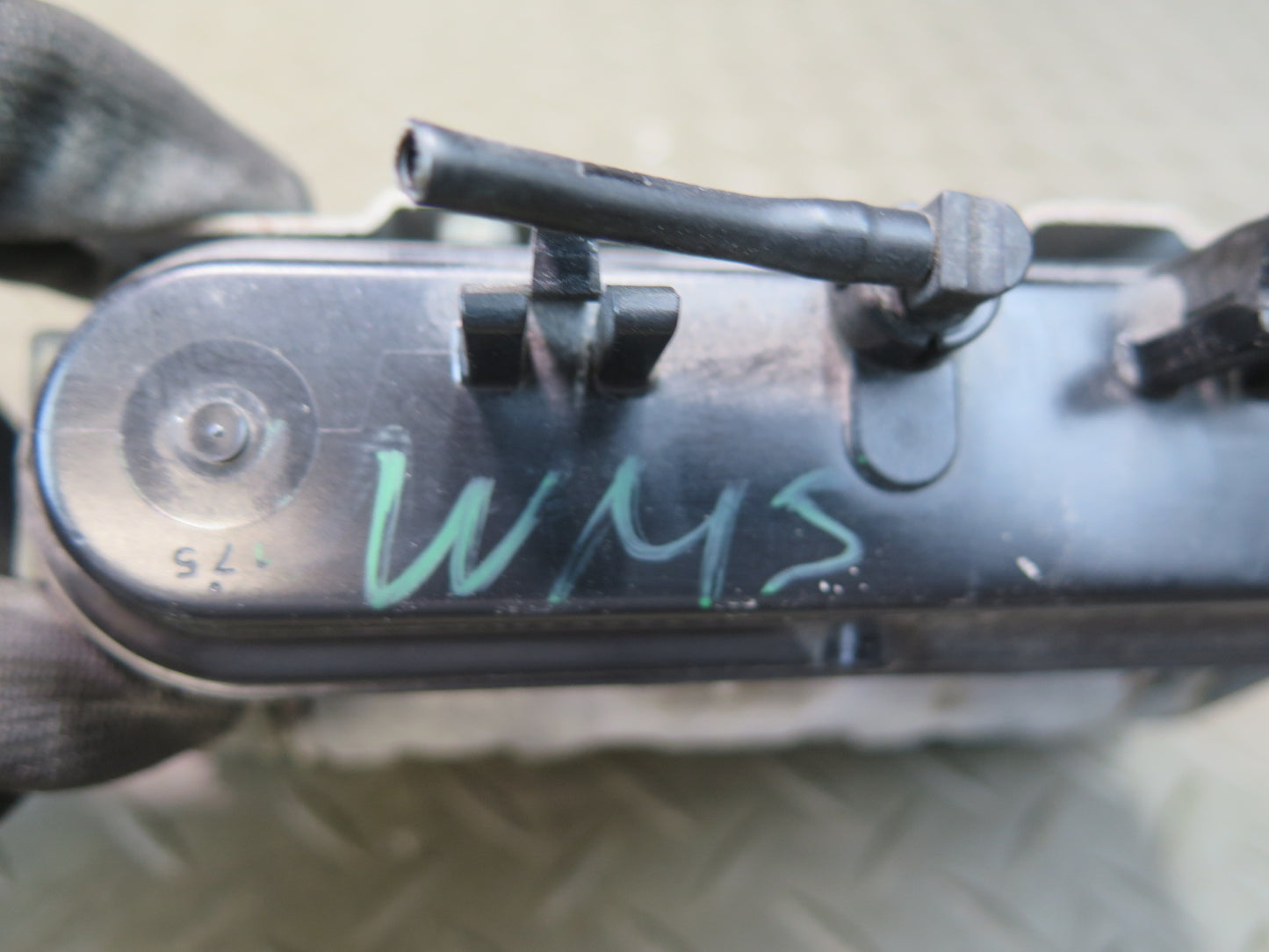 94-99 Mercedes W140 S500 S420 Rear Trunk Lid Open Release Handle 1408002675 OEM