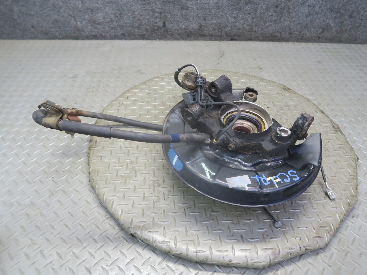 92-00 Lexus UZZ30L SC300 SC400 RWD Rear Left Spindle Knuckle Wheel Hub 115K OEM
