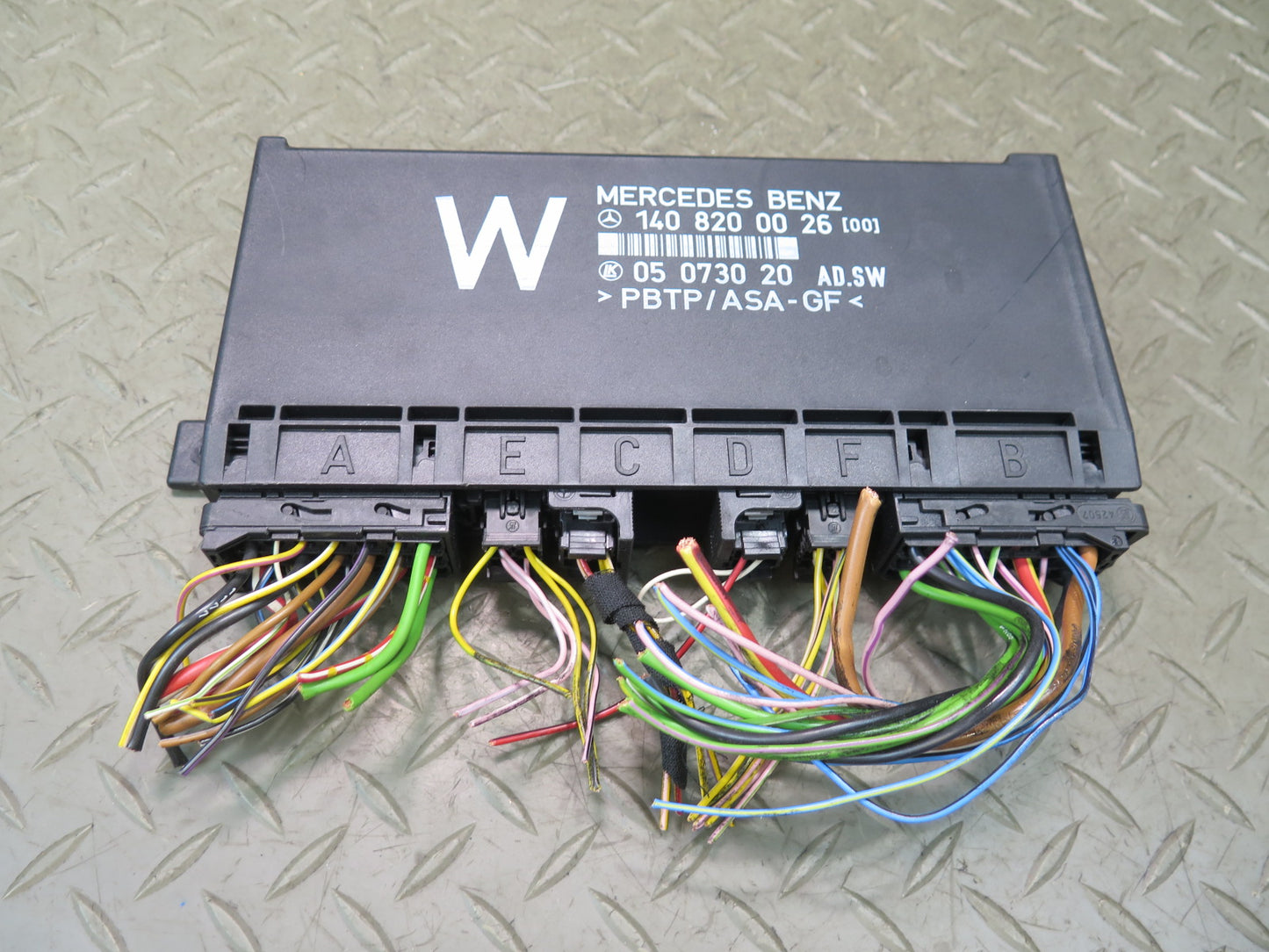 94-99 Mercedes W140 S420 S500 Comfort Body Control Module 1408200026 OEM