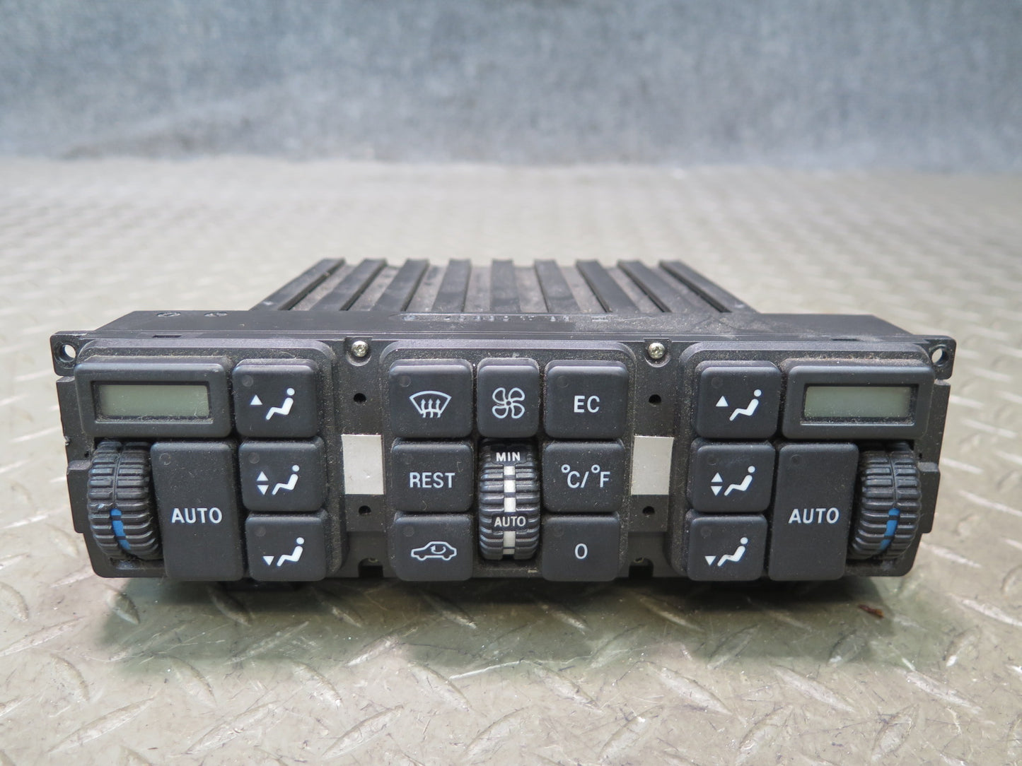 94-95 Mercedes W140 S420 S500 A/C Heater Climate Control Switch Panel OEM