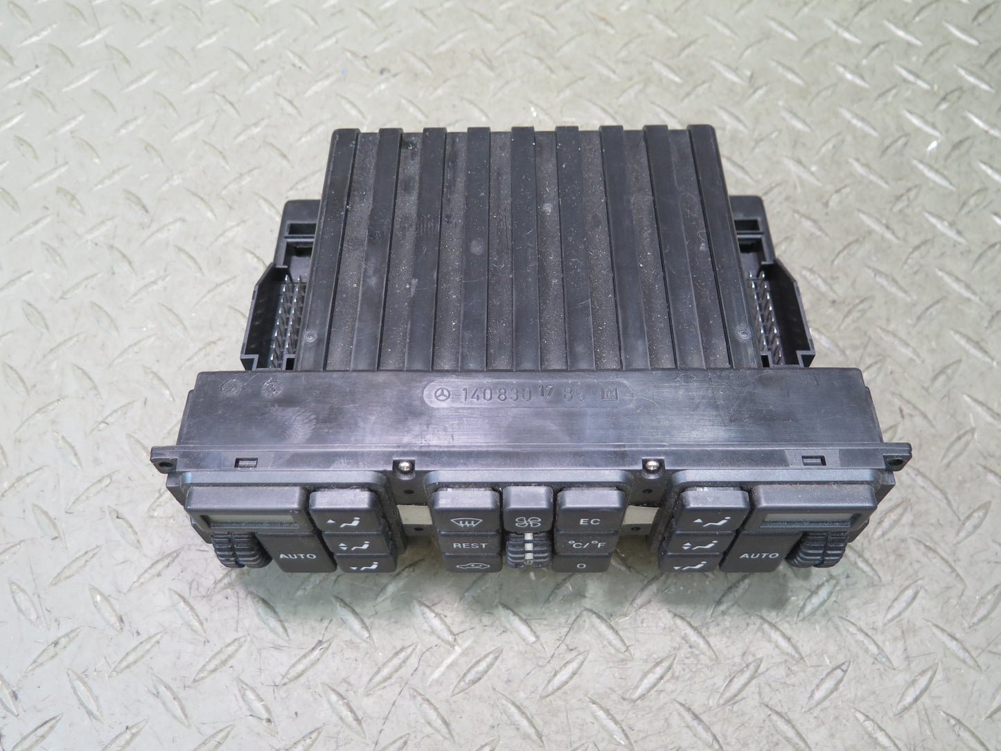 94-95 Mercedes W140 S420 S500 A/C Heater Climate Control Switch Panel OEM