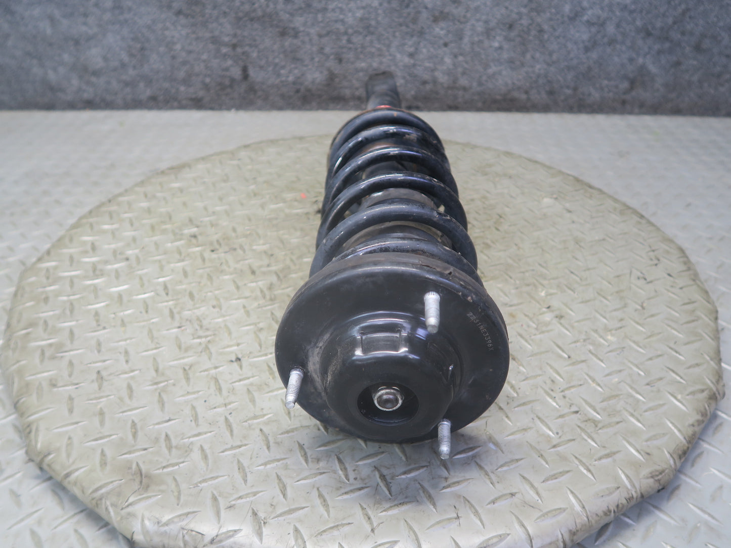 97-00 Lexus UZZ30L SC400 RWD Set of 2 Rear Left & Right Strut Shock Absorber KYB