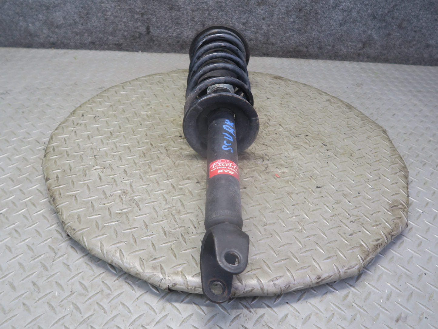 97-00 Lexus UZZ30L SC400 RWD Set of 2 Rear Left & Right Strut Shock Absorber KYB