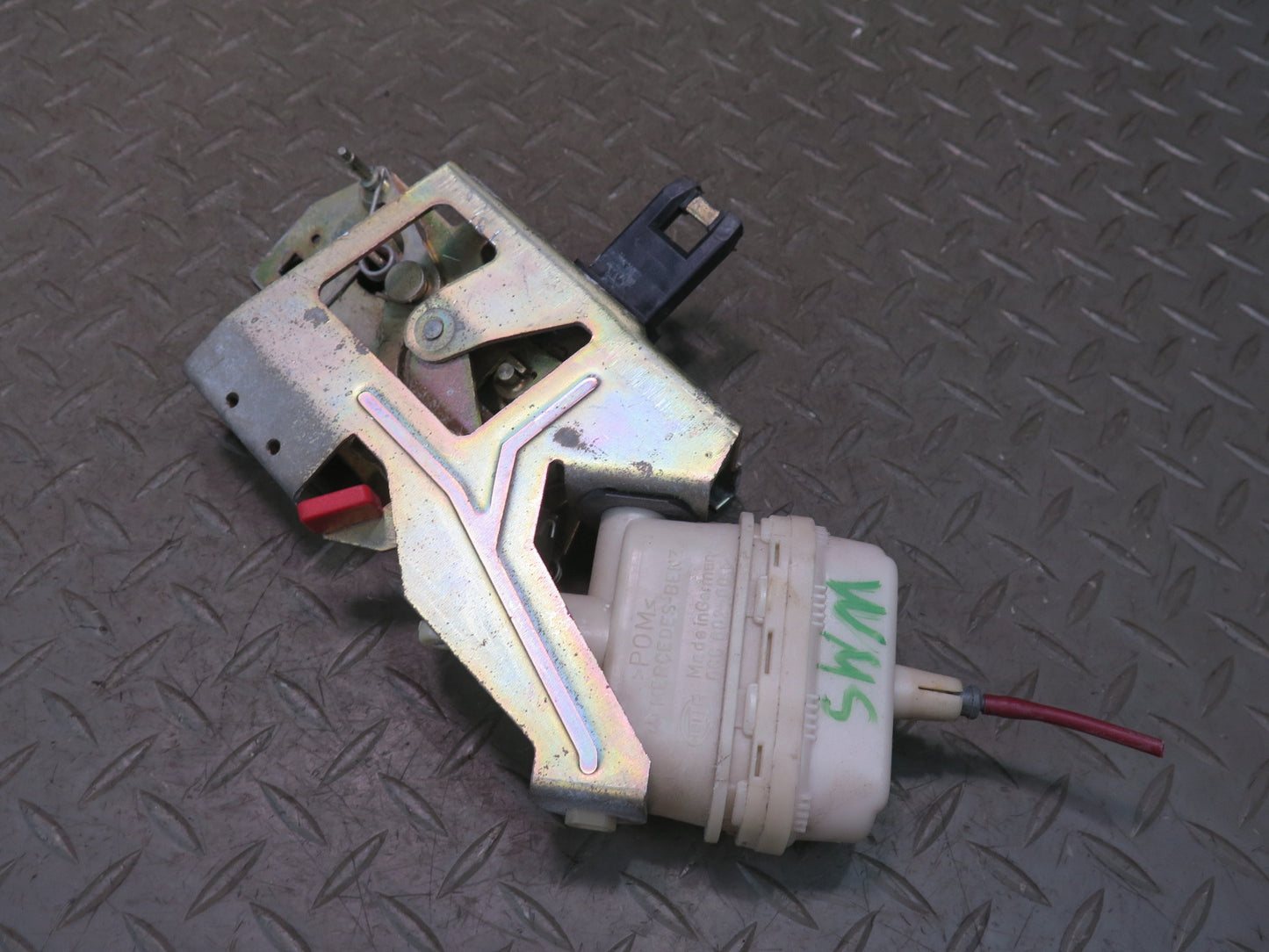 94-99 Mercedes W140 S420 S500 Rear Trunk Lid Lock Latch Actuator OEM