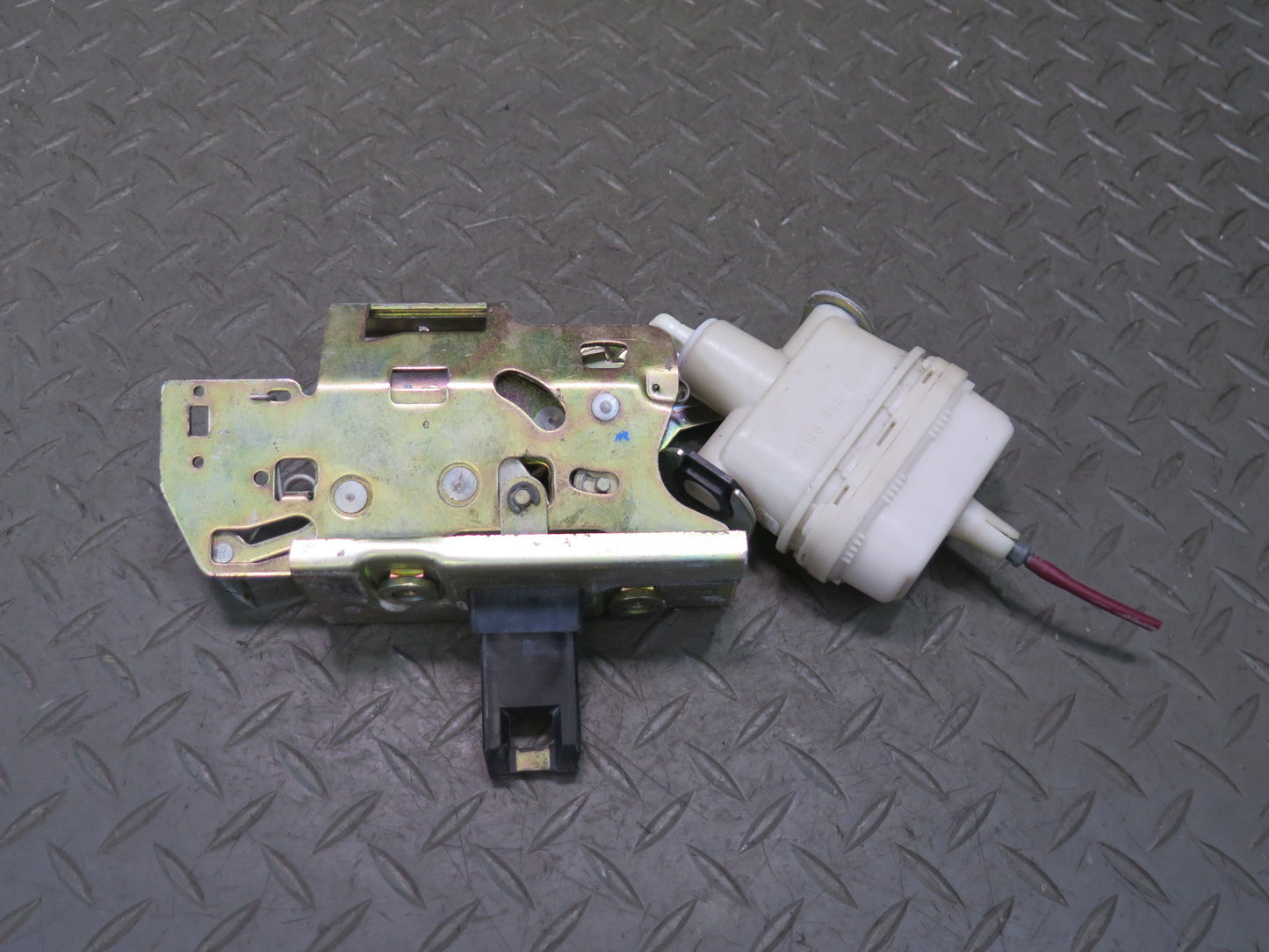 94-99 Mercedes W140 S420 S500 Rear Trunk Lid Lock Latch Actuator OEM