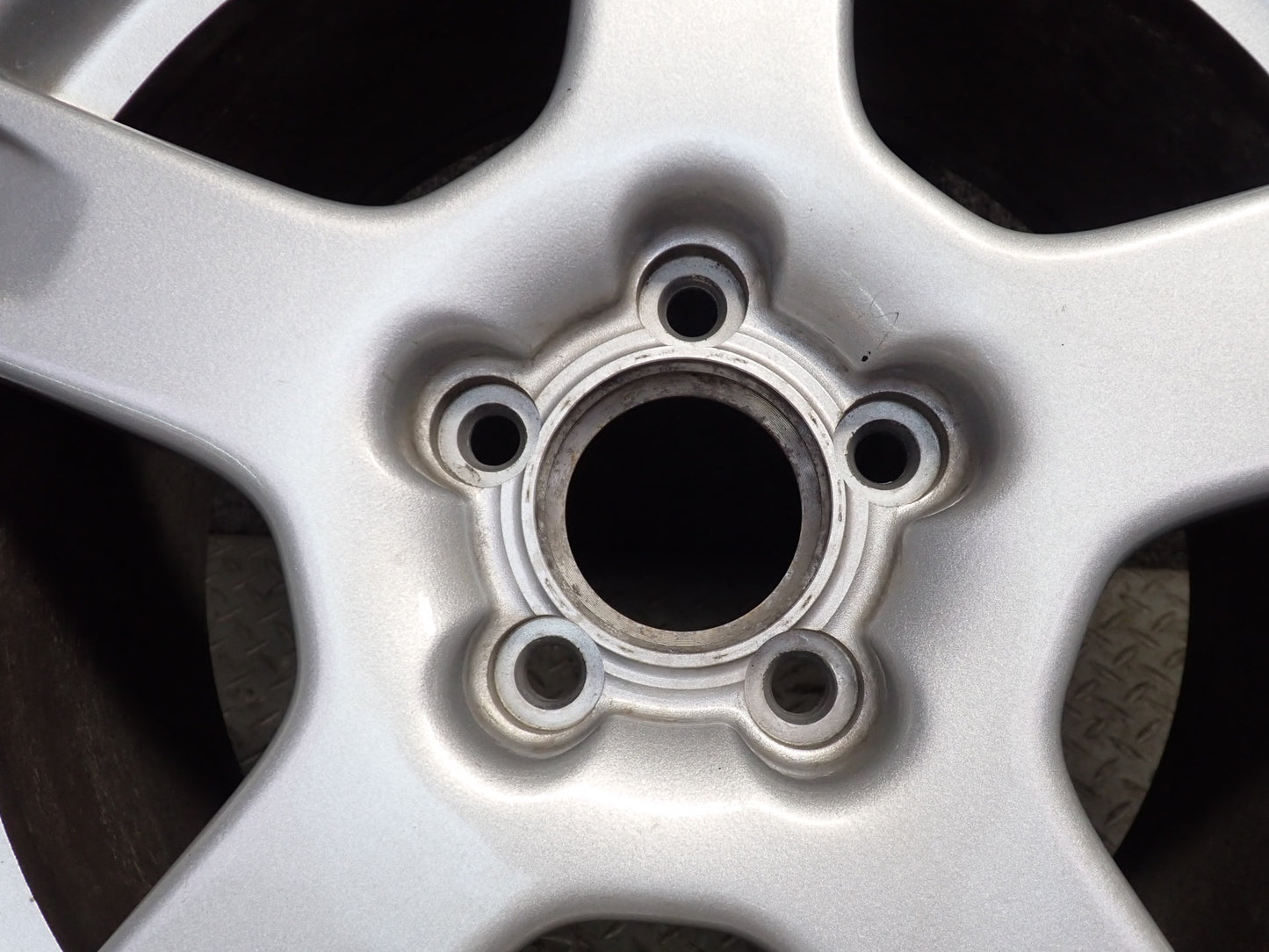 97-99 Chevrolet Corvette C5 Rear R18" Alloy Wheel Rim 18x9.5 ET61 OEM