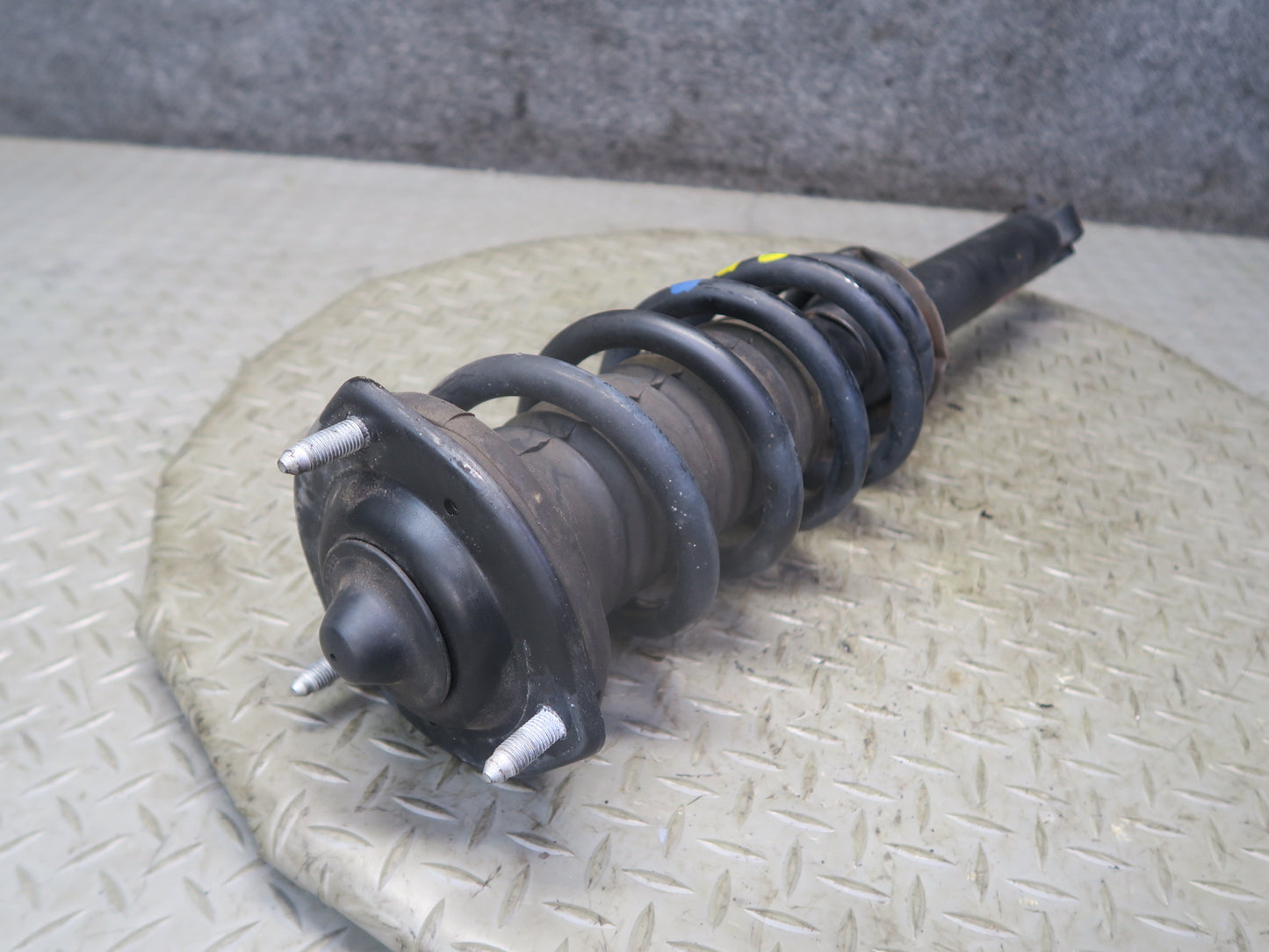 97-00 Lexus UZZ30L SC400 RWD Set of 2 Front Left Right Strut Shock Absorber KYB