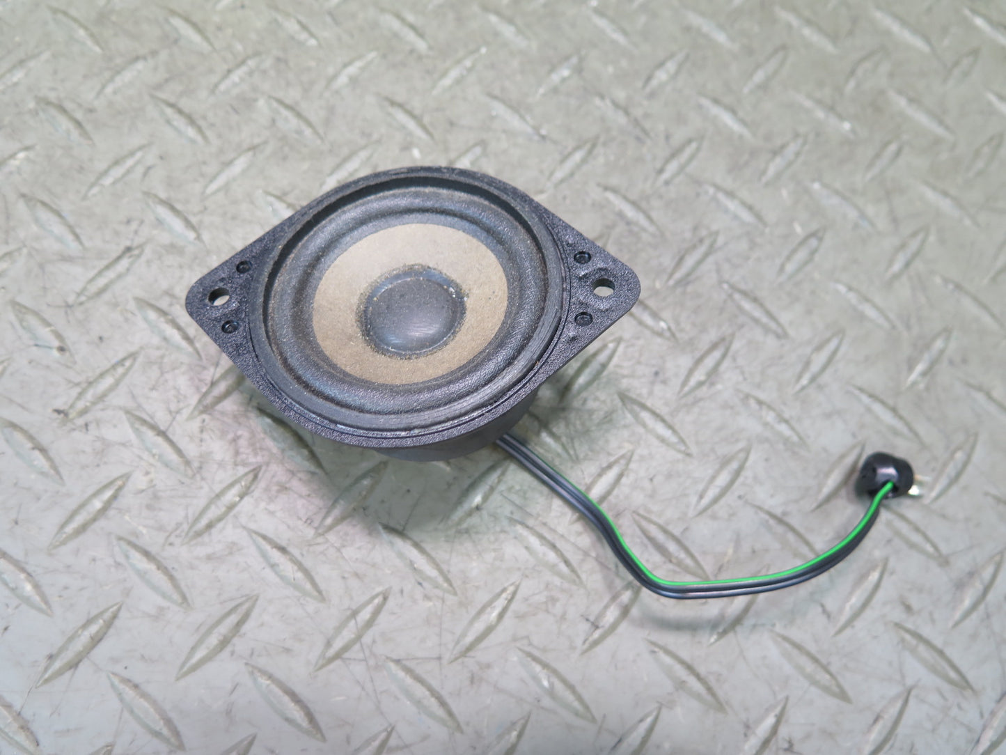 94-99 Mercedes W140 C140 S420 S500 Set of 2 Dash Front Left & Right Speaker OEM